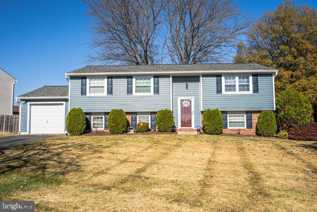 PROSPECT KNOLLS - Residential