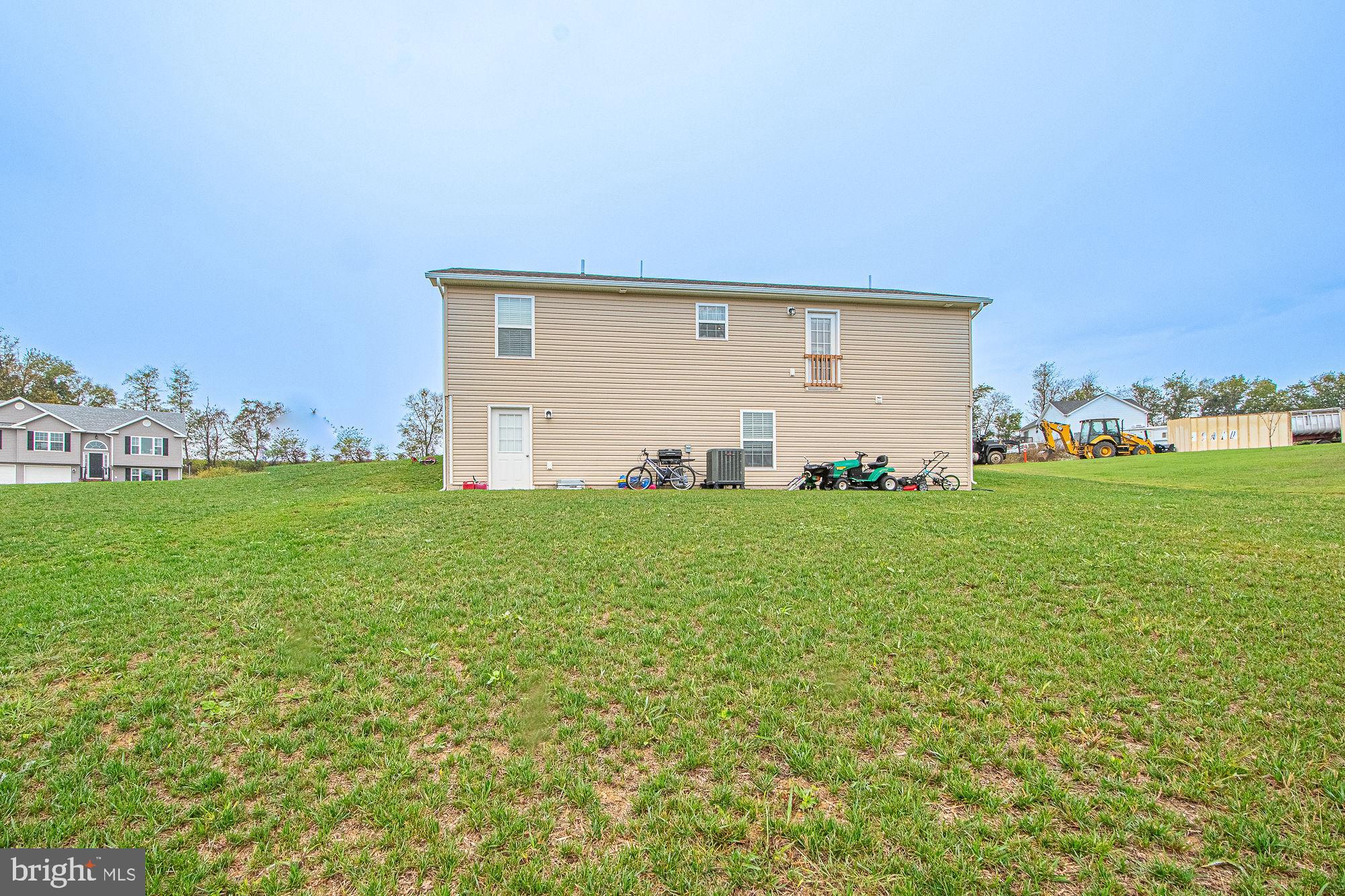 MADISON ESTATES - Residential