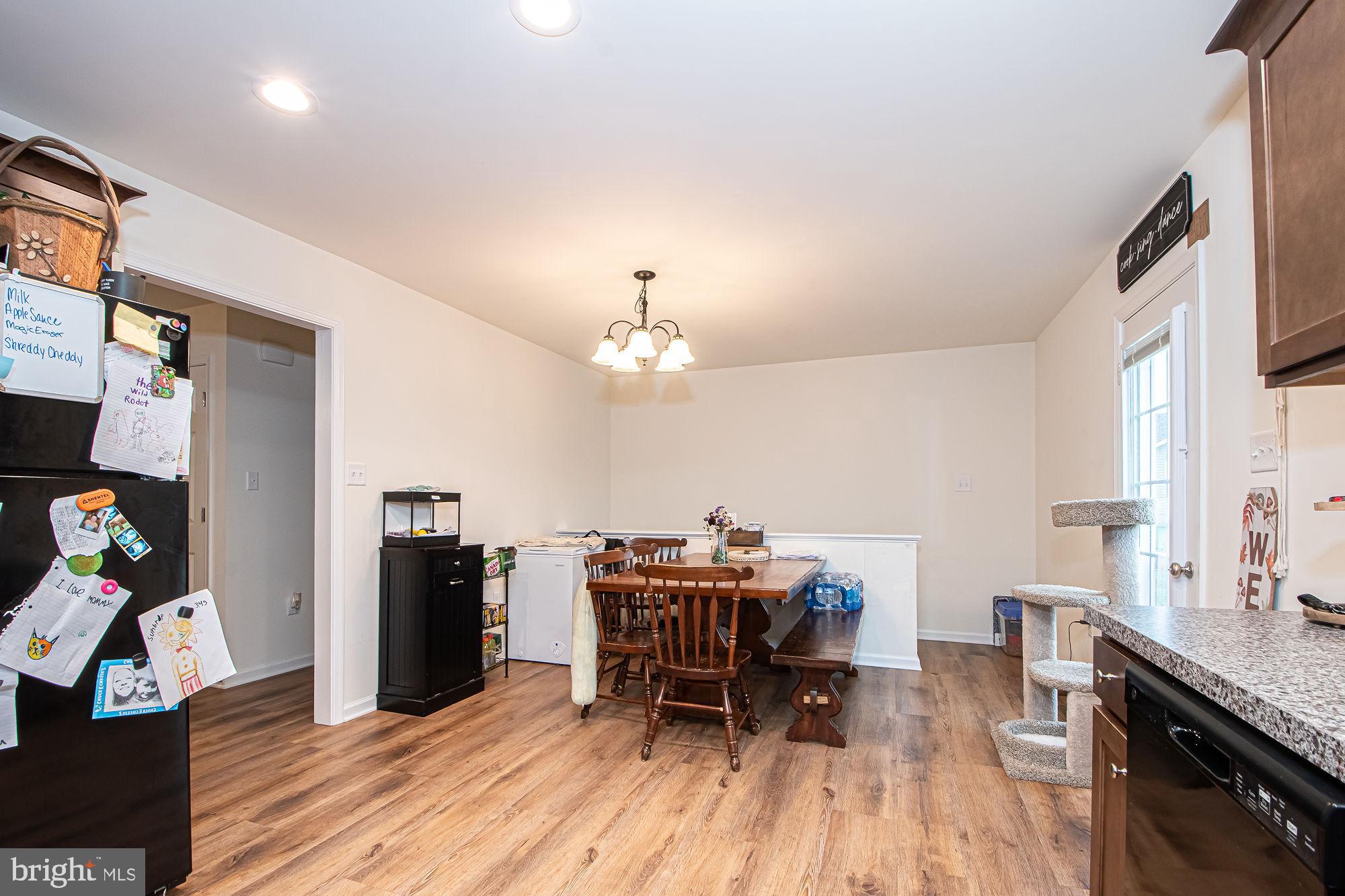 MADISON ESTATES - Residential