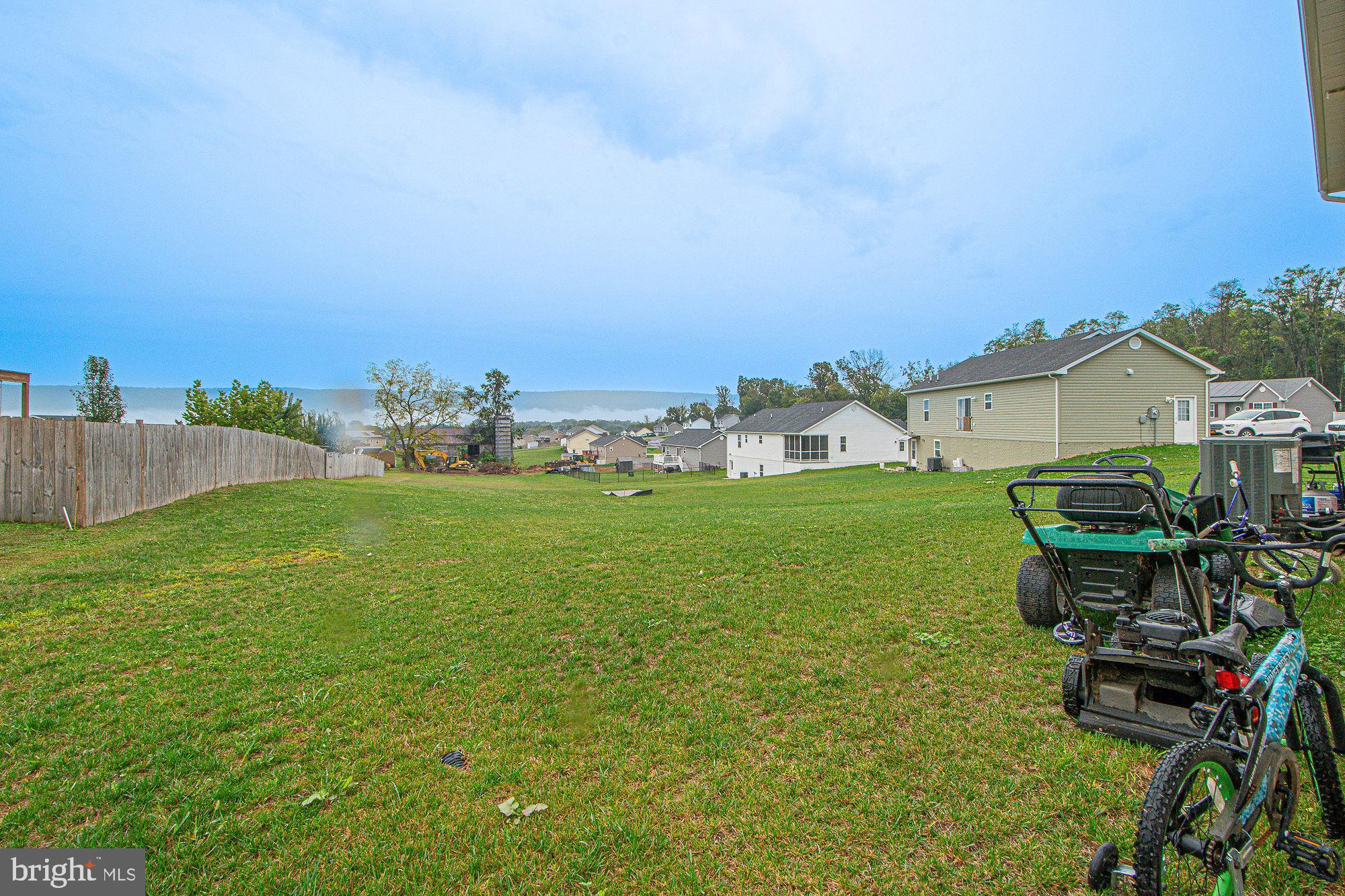 MADISON ESTATES - Residential