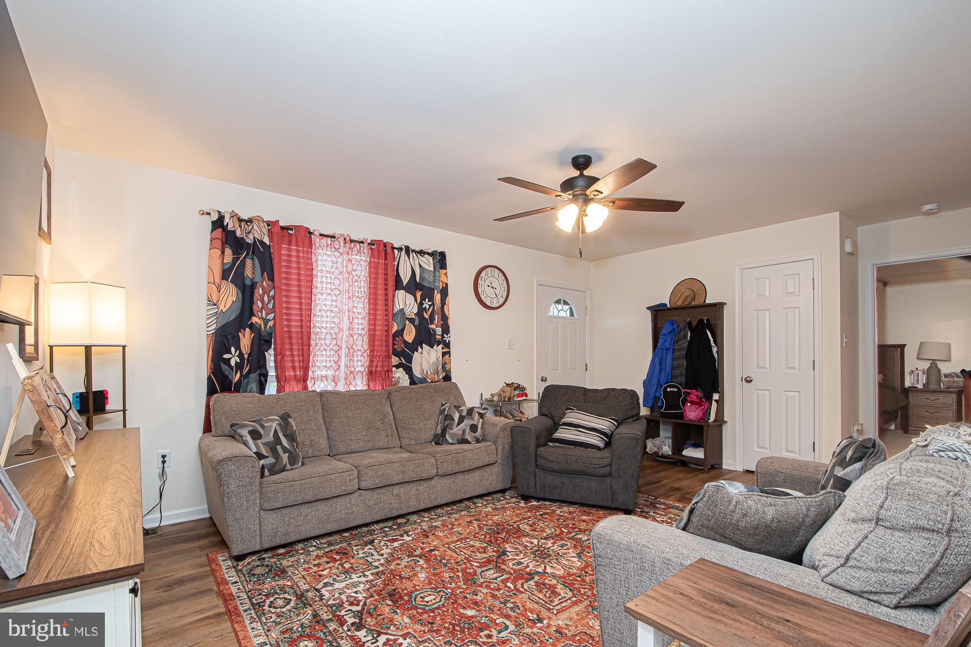 21 LILLEIGH COURT
