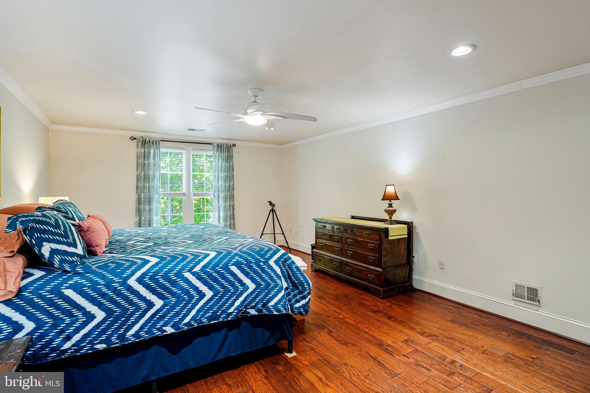 LEESBURG COUNTRY CLUB - Residential