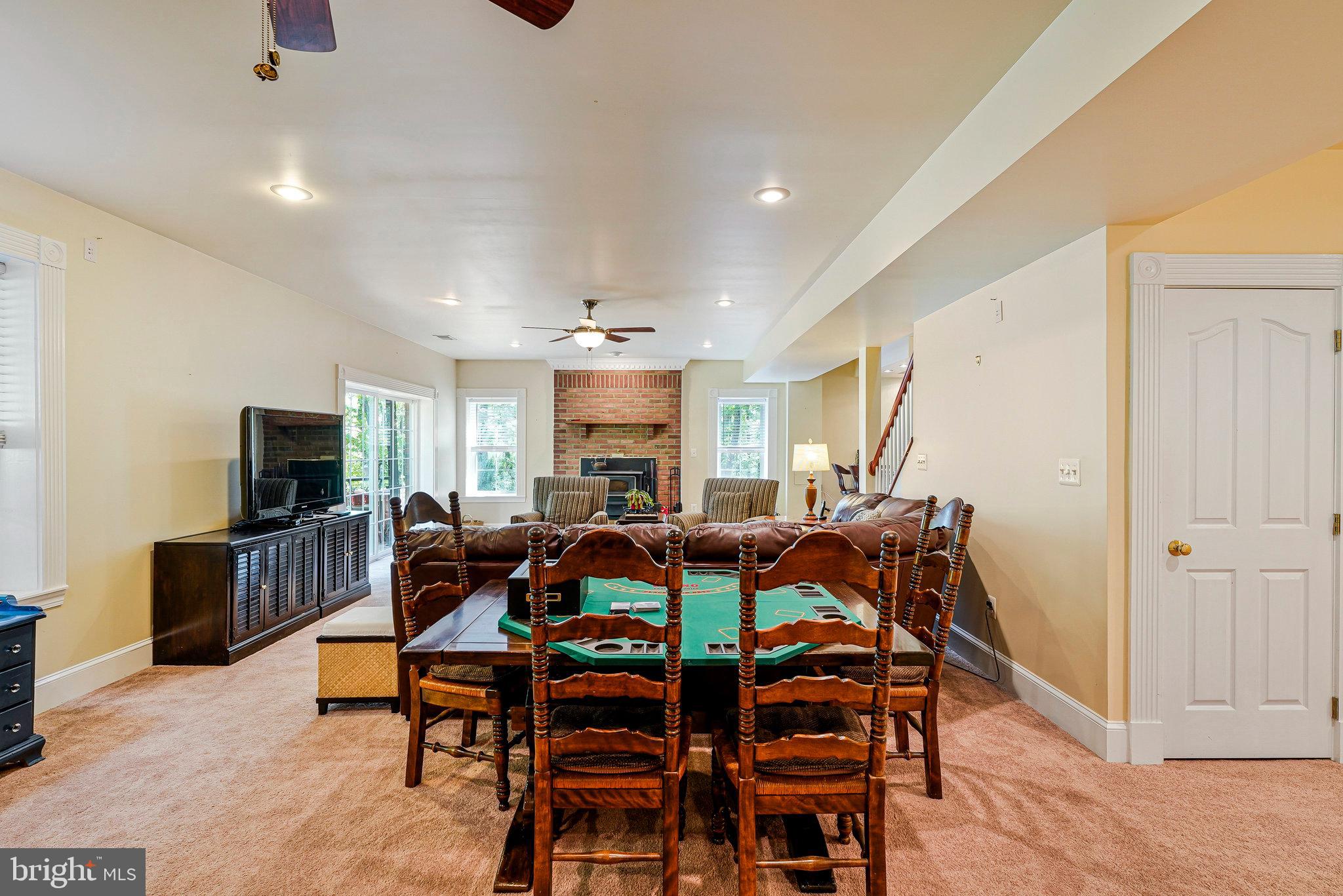 LEESBURG COUNTRY CLUB - Residential