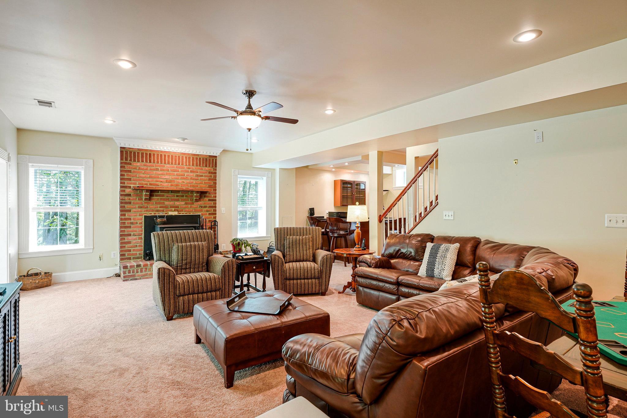 LEESBURG COUNTRY CLUB - Residential