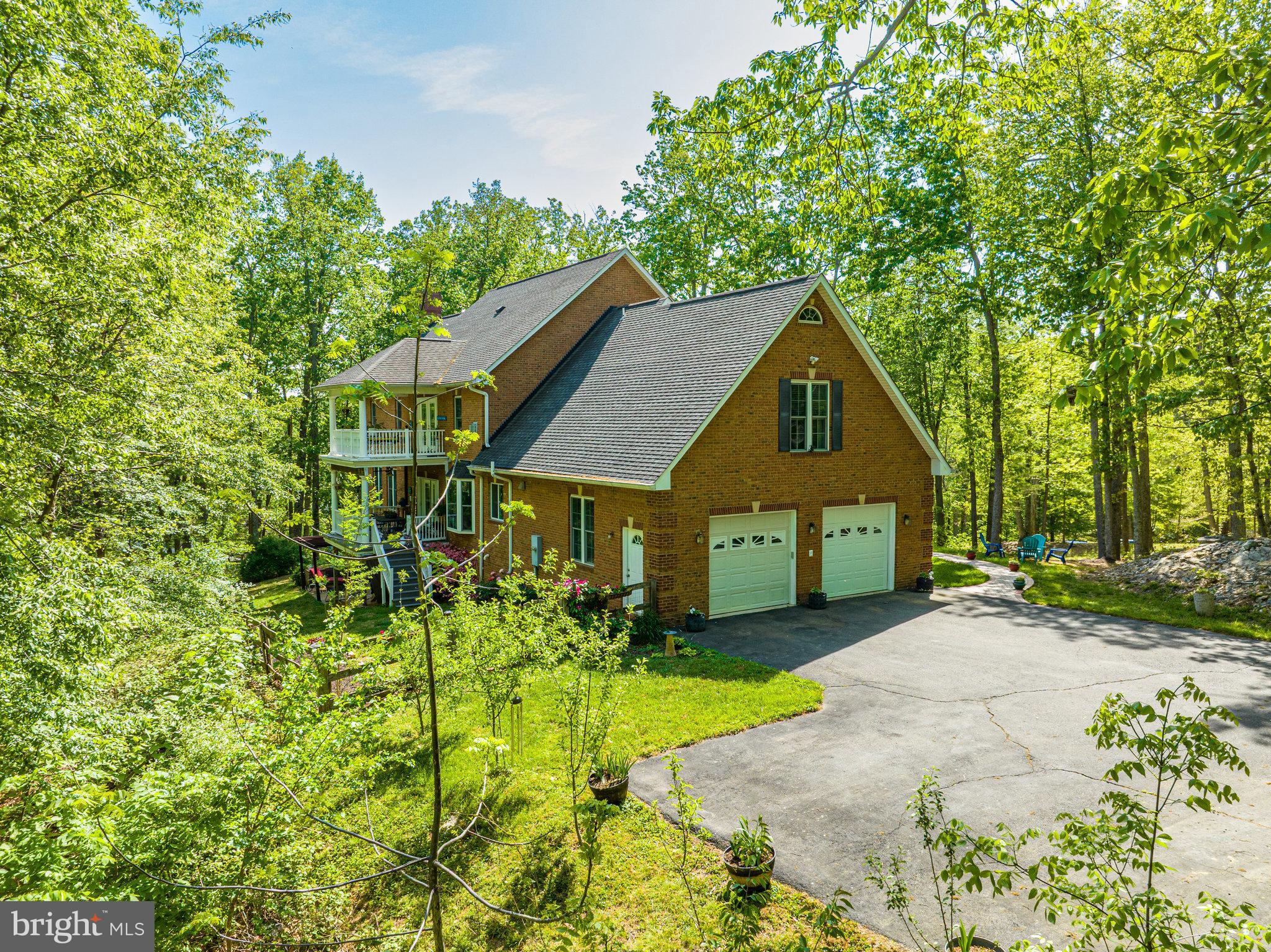 LEESBURG COUNTRY CLUB - Residential