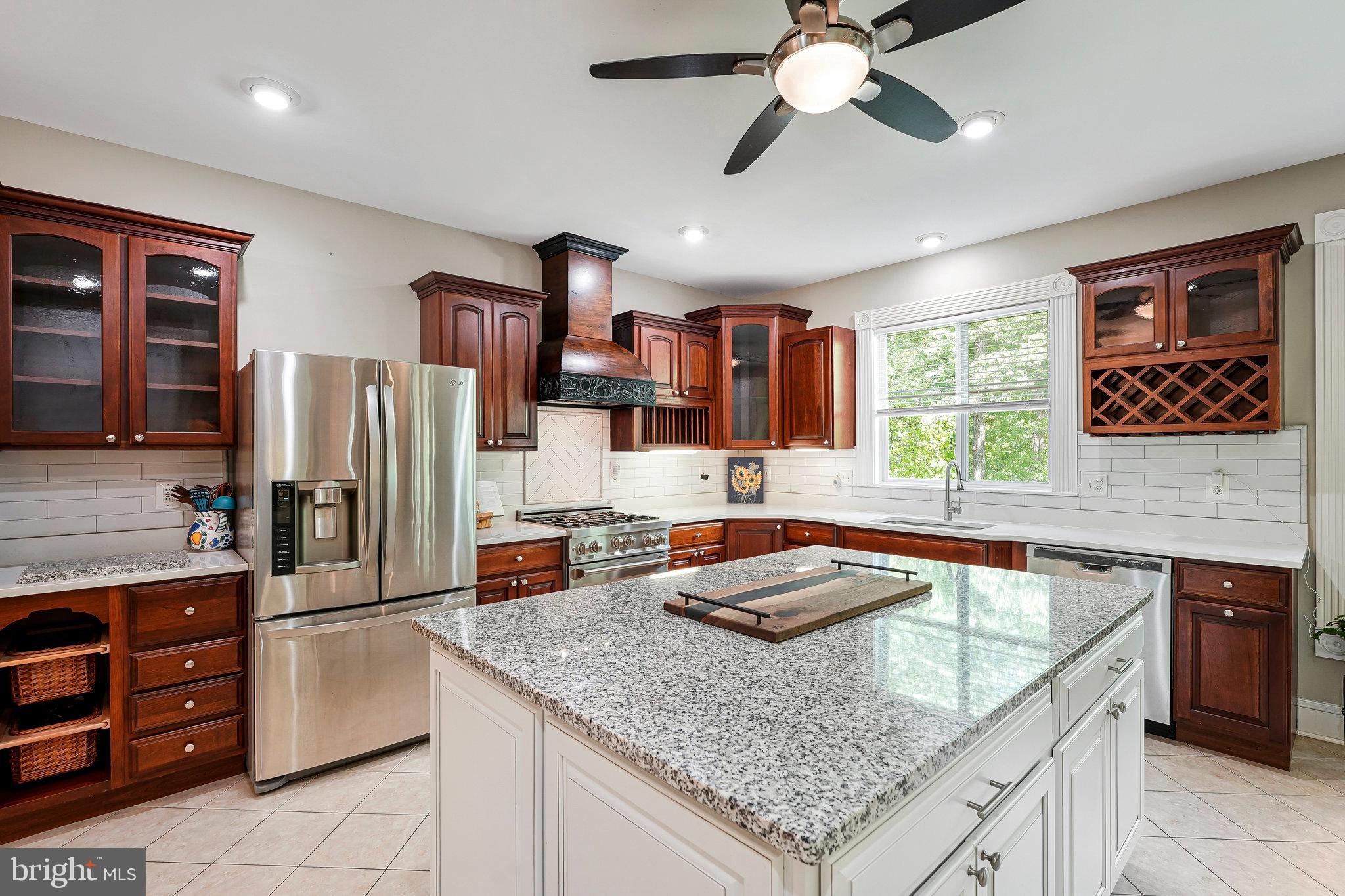 LEESBURG COUNTRY CLUB - Residential