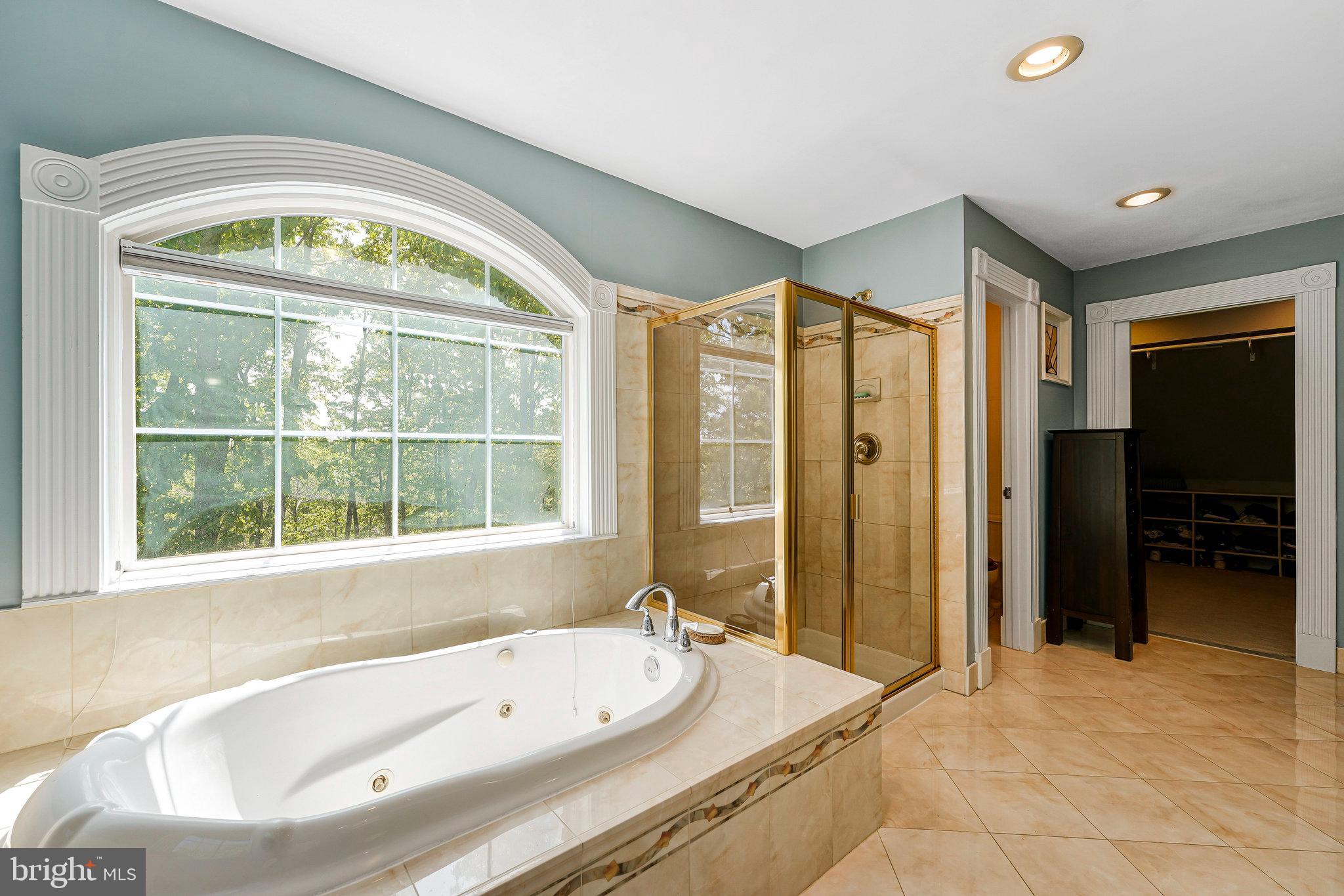 LEESBURG COUNTRY CLUB - Residential