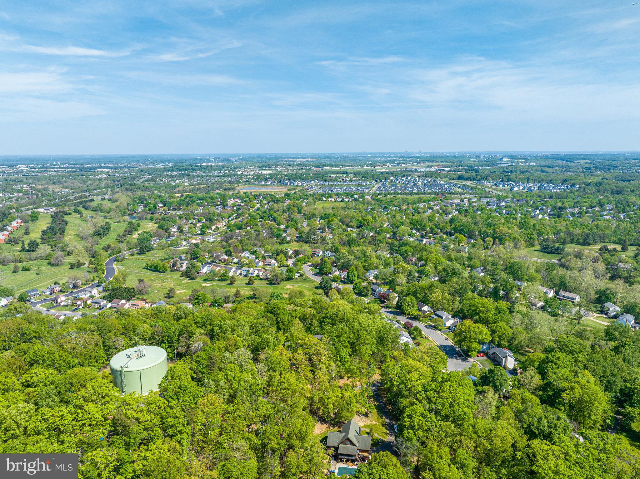 LEESBURG COUNTRY CLUB - Residential