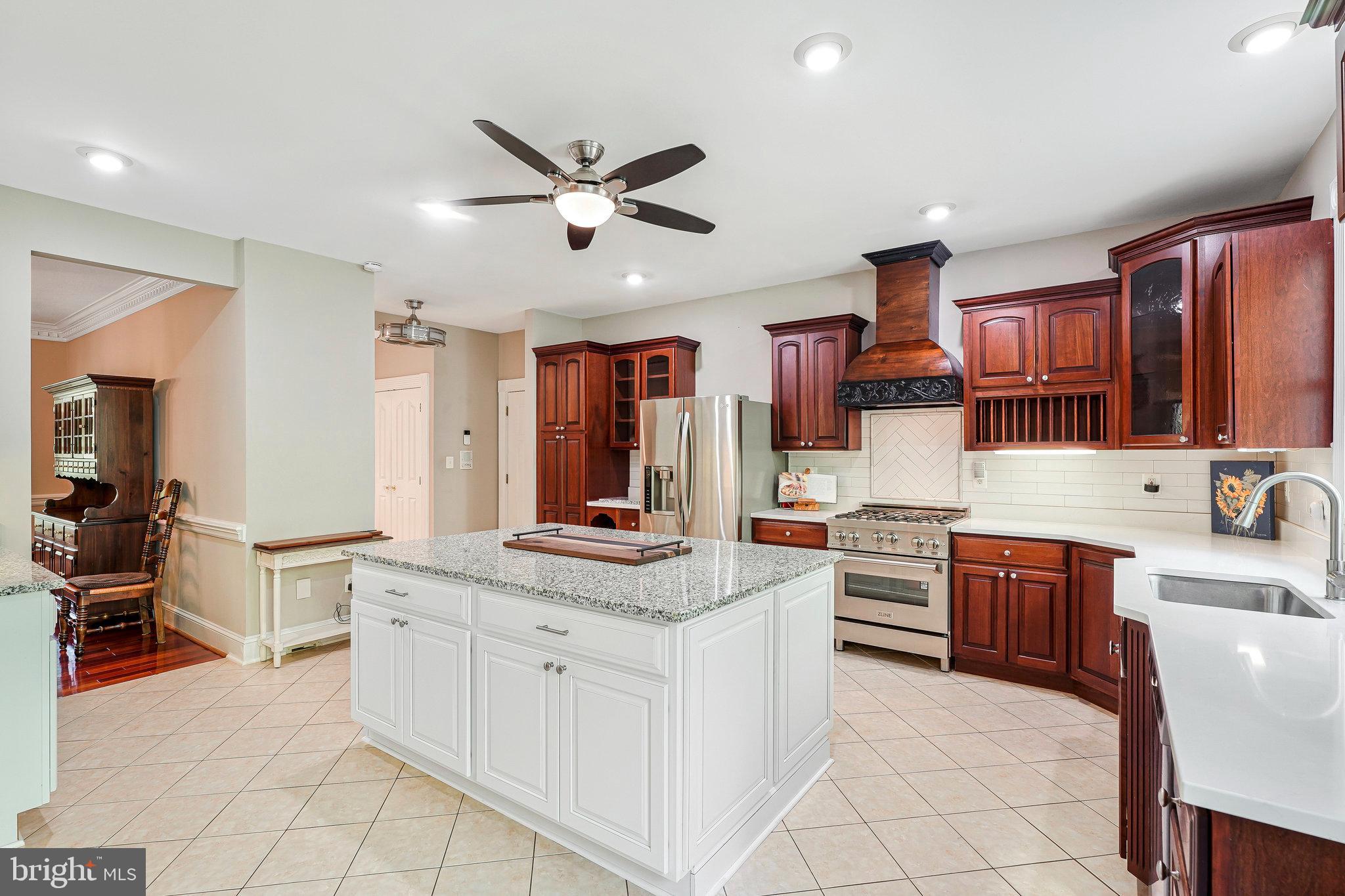 LEESBURG COUNTRY CLUB - Residential