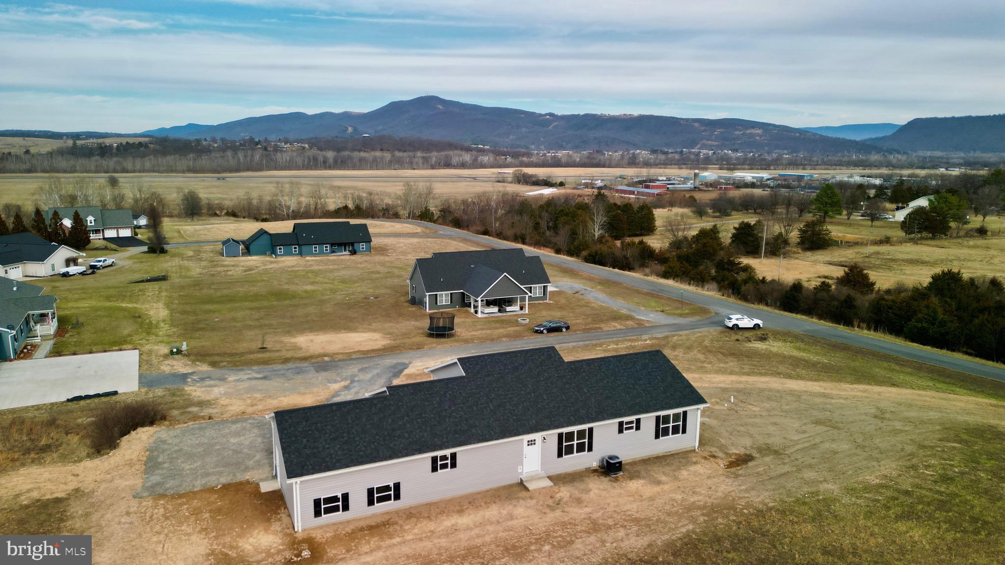 HIGHLAND ESTATES - Residential