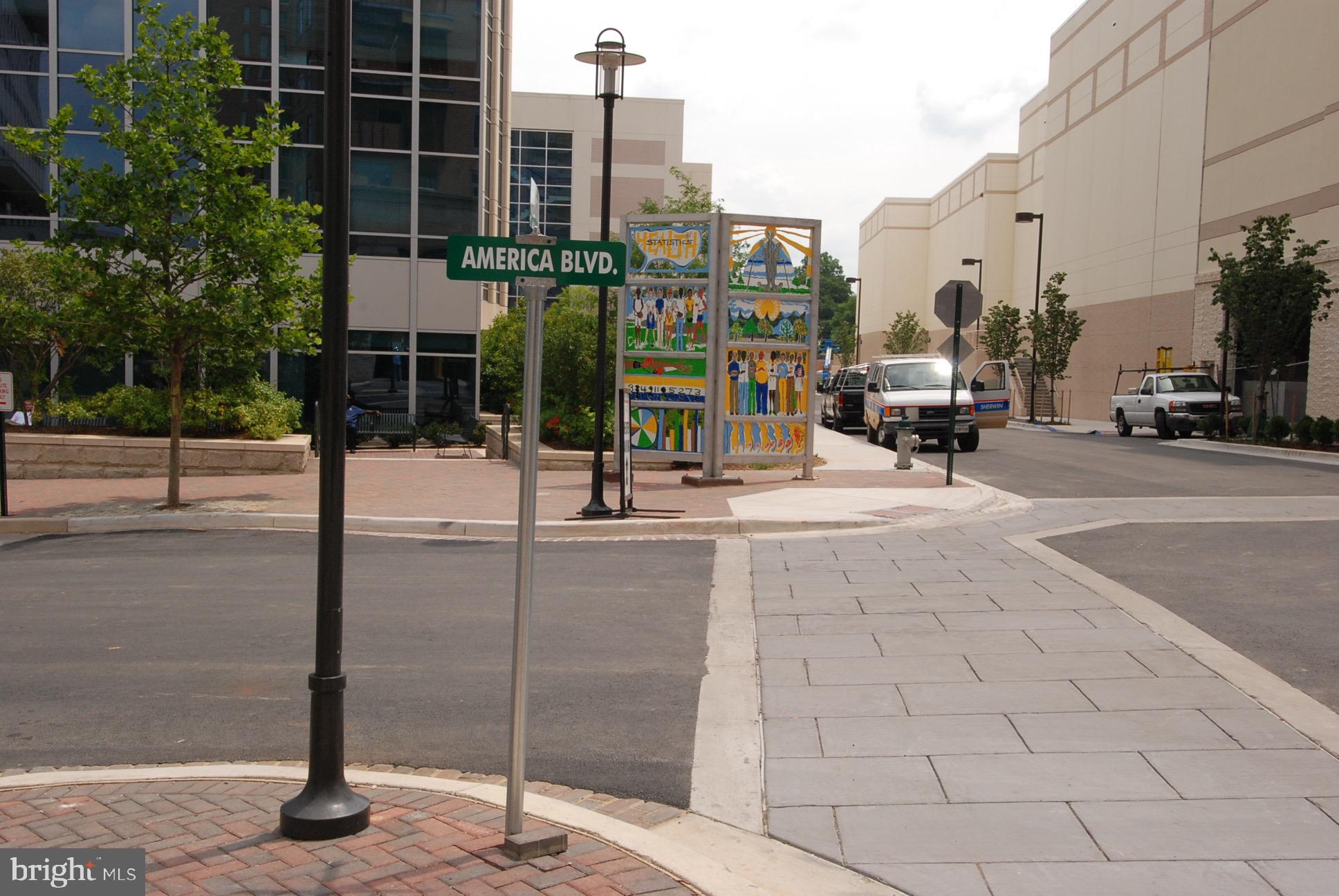 UNIVERSITY TOWN CENTER - Residential