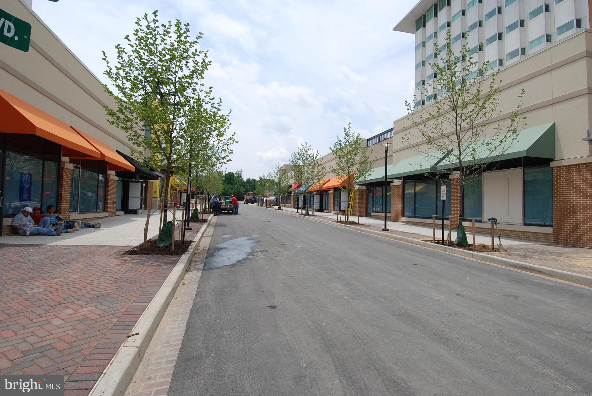 UNIVERSITY TOWN CENTER - Residential