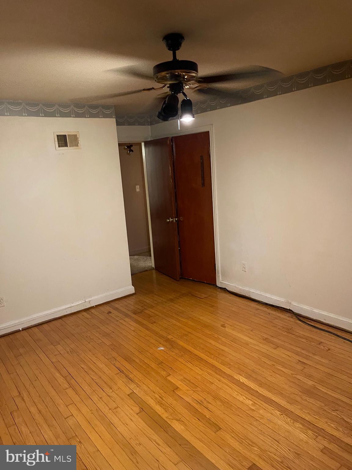 HILLCREST HEIGHTS - Residential