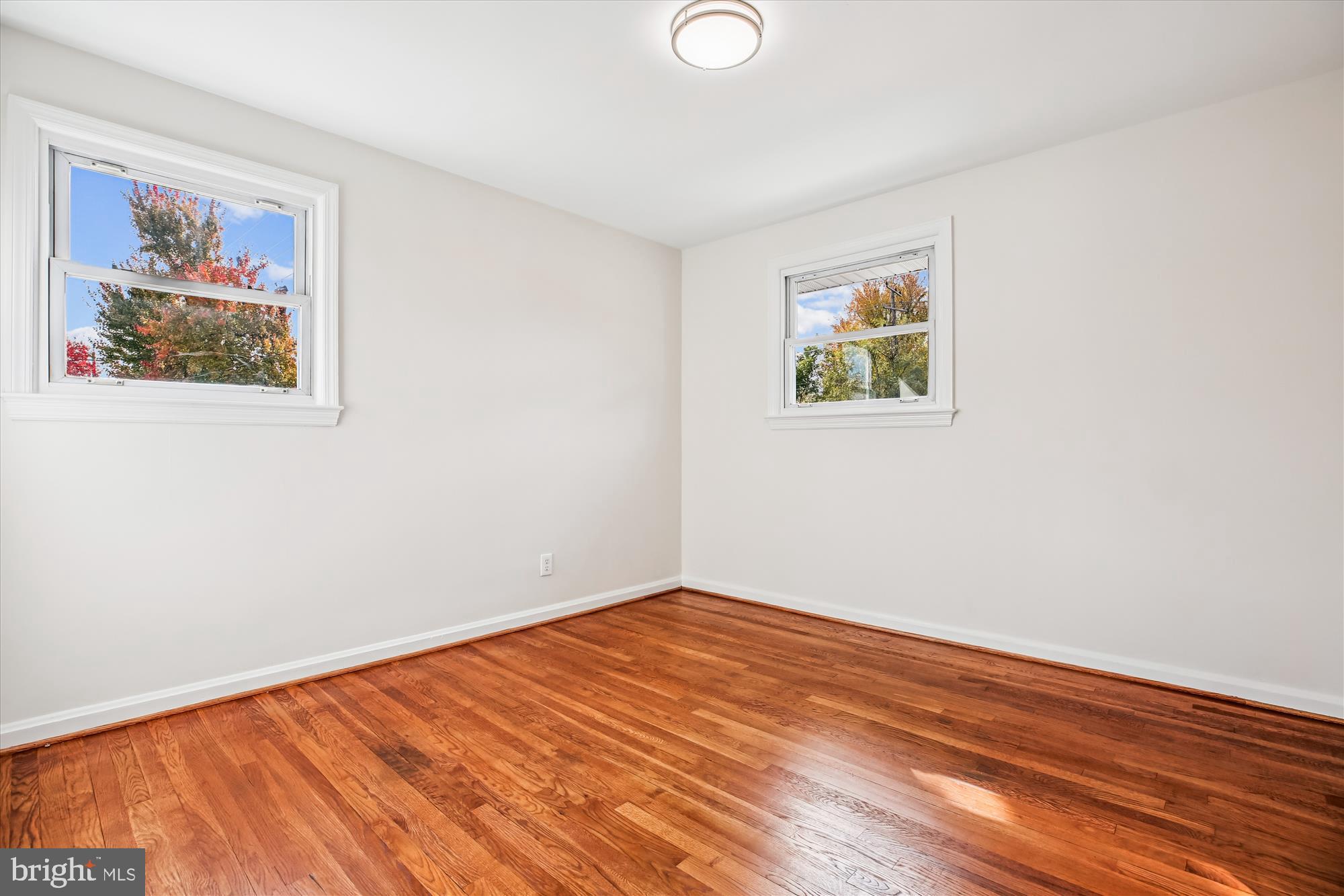 MONTGOMERY HIGHLANDS ESTATES - Residential