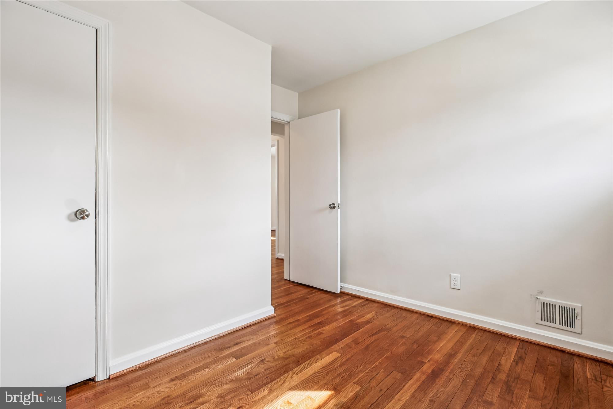 MONTGOMERY HIGHLANDS ESTATES - Residential