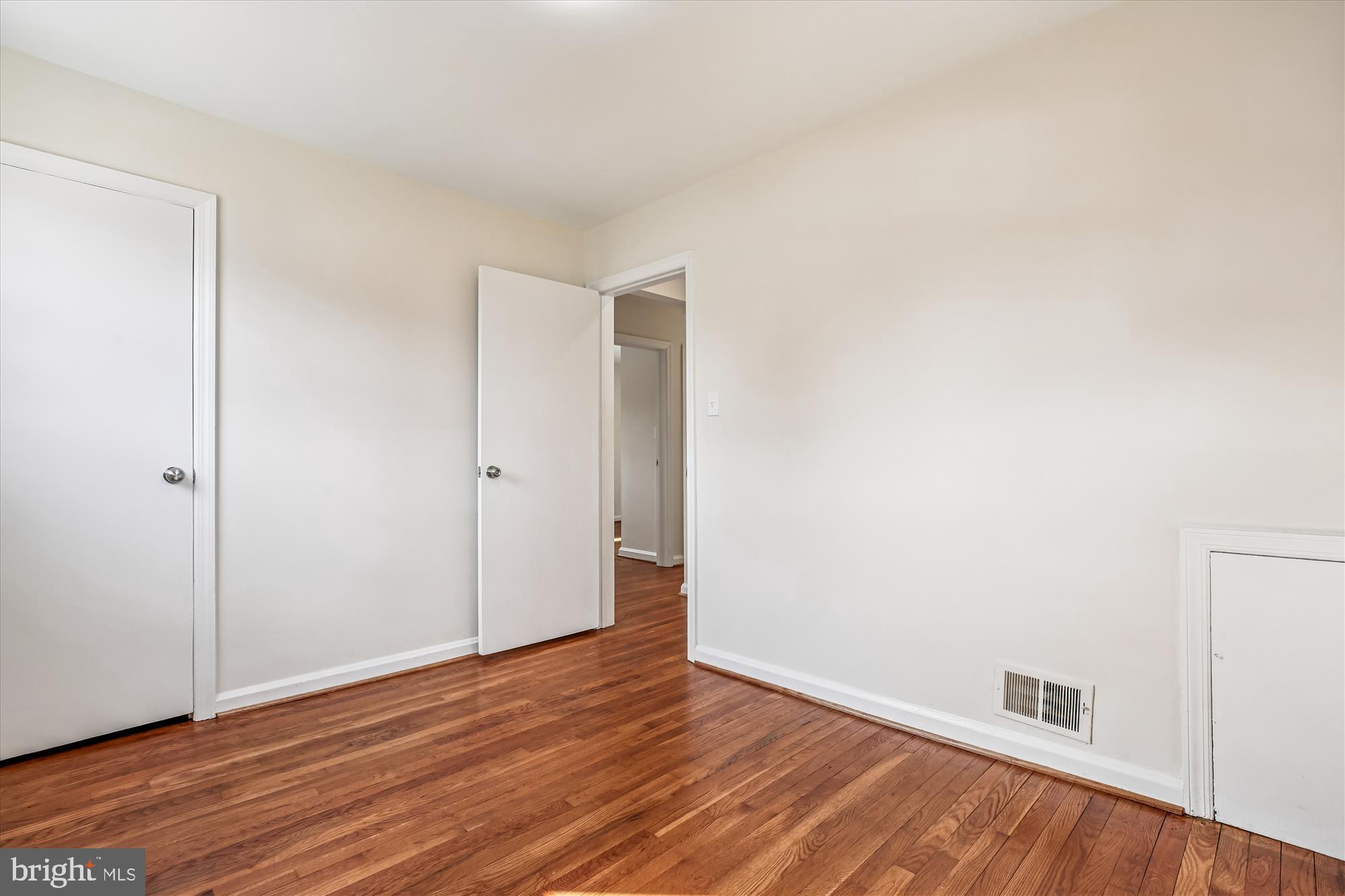 MONTGOMERY HIGHLANDS ESTATES - Residential