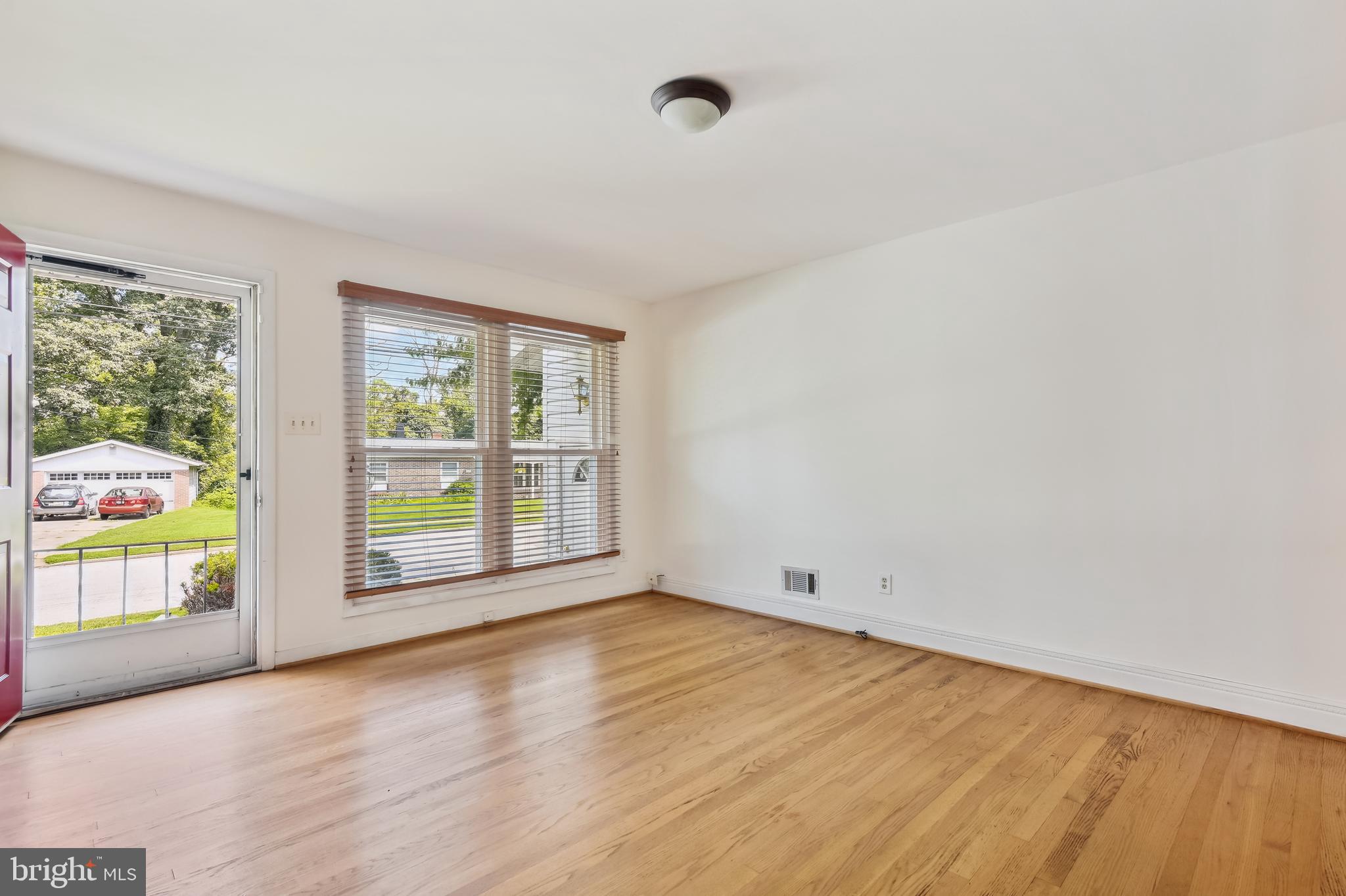 GREENACRES - Residential