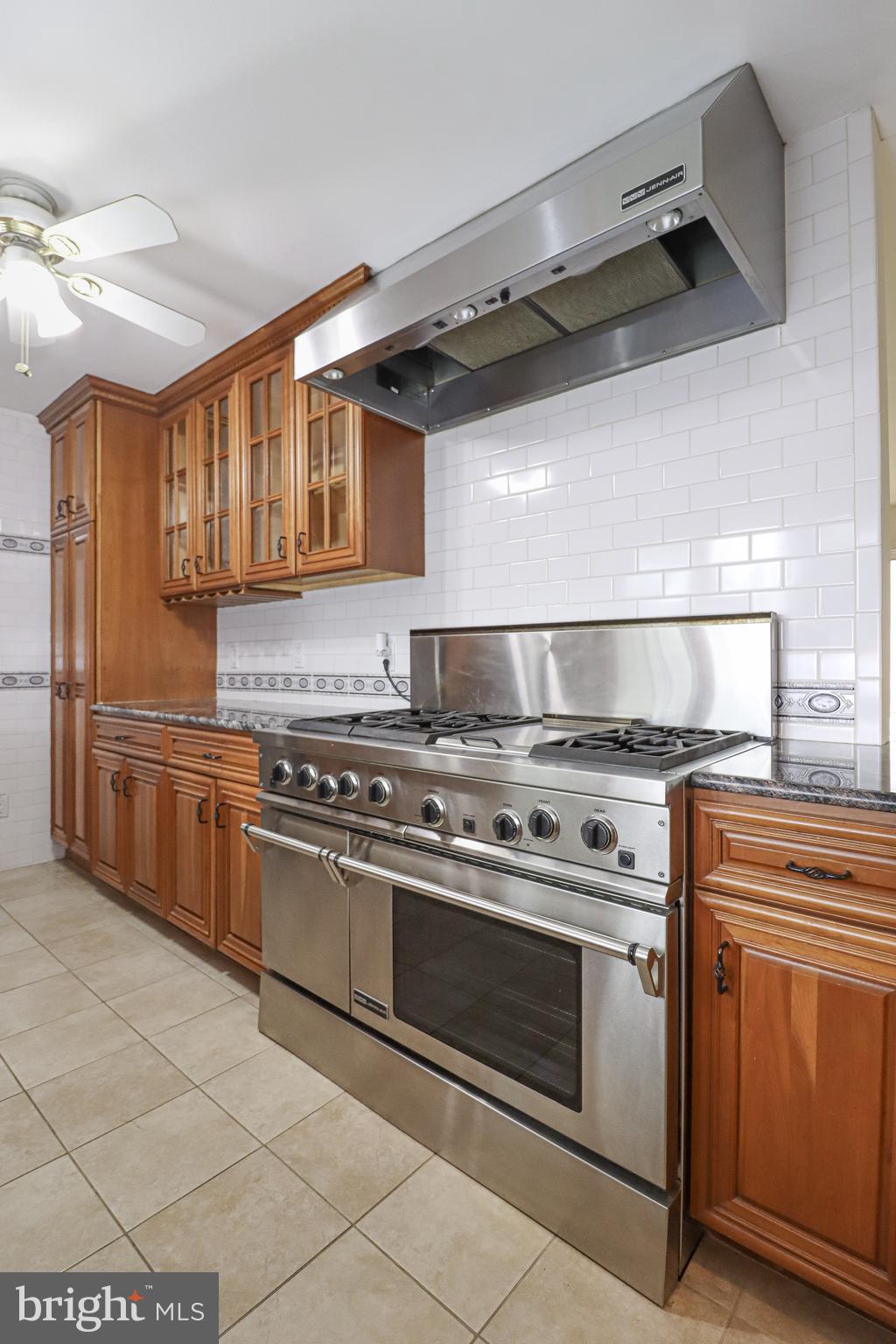 GREENACRES - Residential