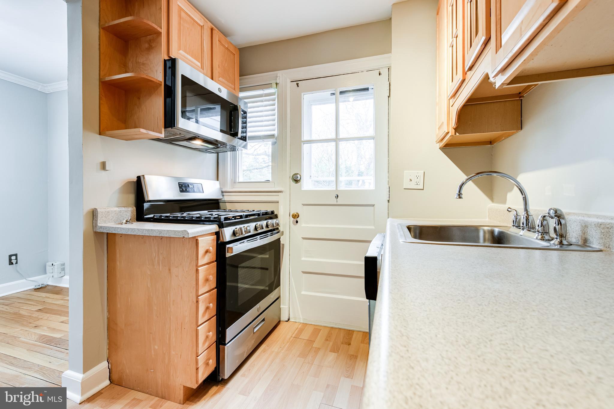 5809 MOUNT VERNON DRIVE