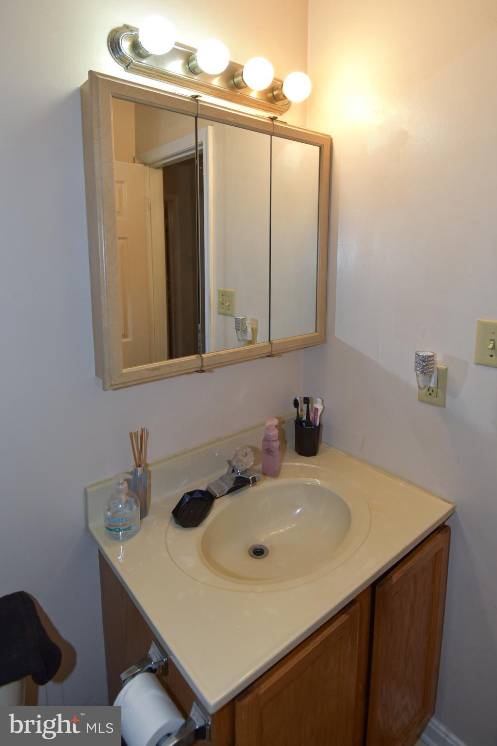 ST CHARLES BANNISTER - Residential