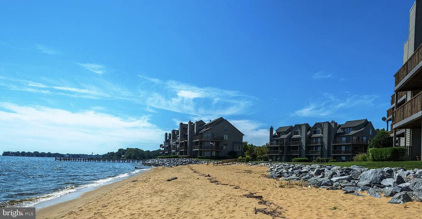 VILLAGE OF CHESAPEAKE HARBOUR - Residential