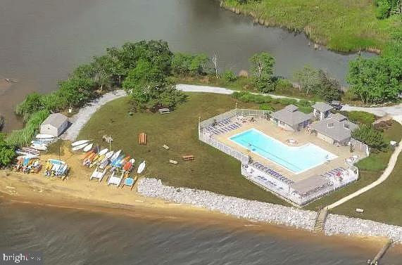 VILLAGE OF CHESAPEAKE HARBOUR - Residential