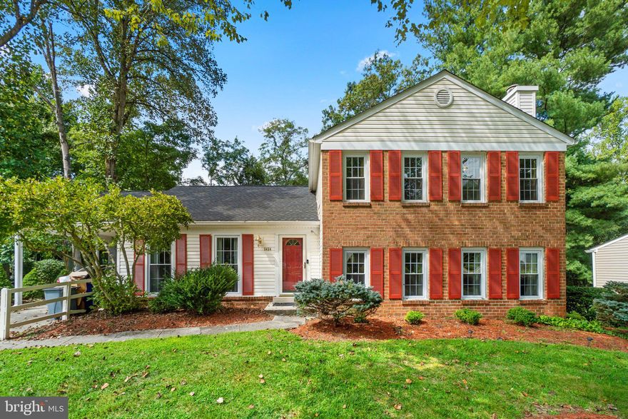 Your dream home is finally here! With over 2500 square feet of spacious living, this residence offers ample room for you and your family to spread out and enjoy life to the fullest.

The heart of the home is a kitchen that opens seamlessly to the dining space, creating an inviting area for hosting guests and family gatherings. Picture lively conversations and delicious meals shared in this warm and welcoming setting.

The expansive family room, complete with a wood-burning fireplace, is the perfect retreat for those upcoming winter nights. Gather around the fire with loved ones, create lasting memories, and stay cozy all season long.

This home is not just a place to live; it's a space to thrive. With its generous square footage, open layout, and inviting features, it provides the perfect canvas for your family's unique lifestyle.

Don't let this opportunity pass you by. Come take a look and envision the possibilities of making this wonderful property your new home.