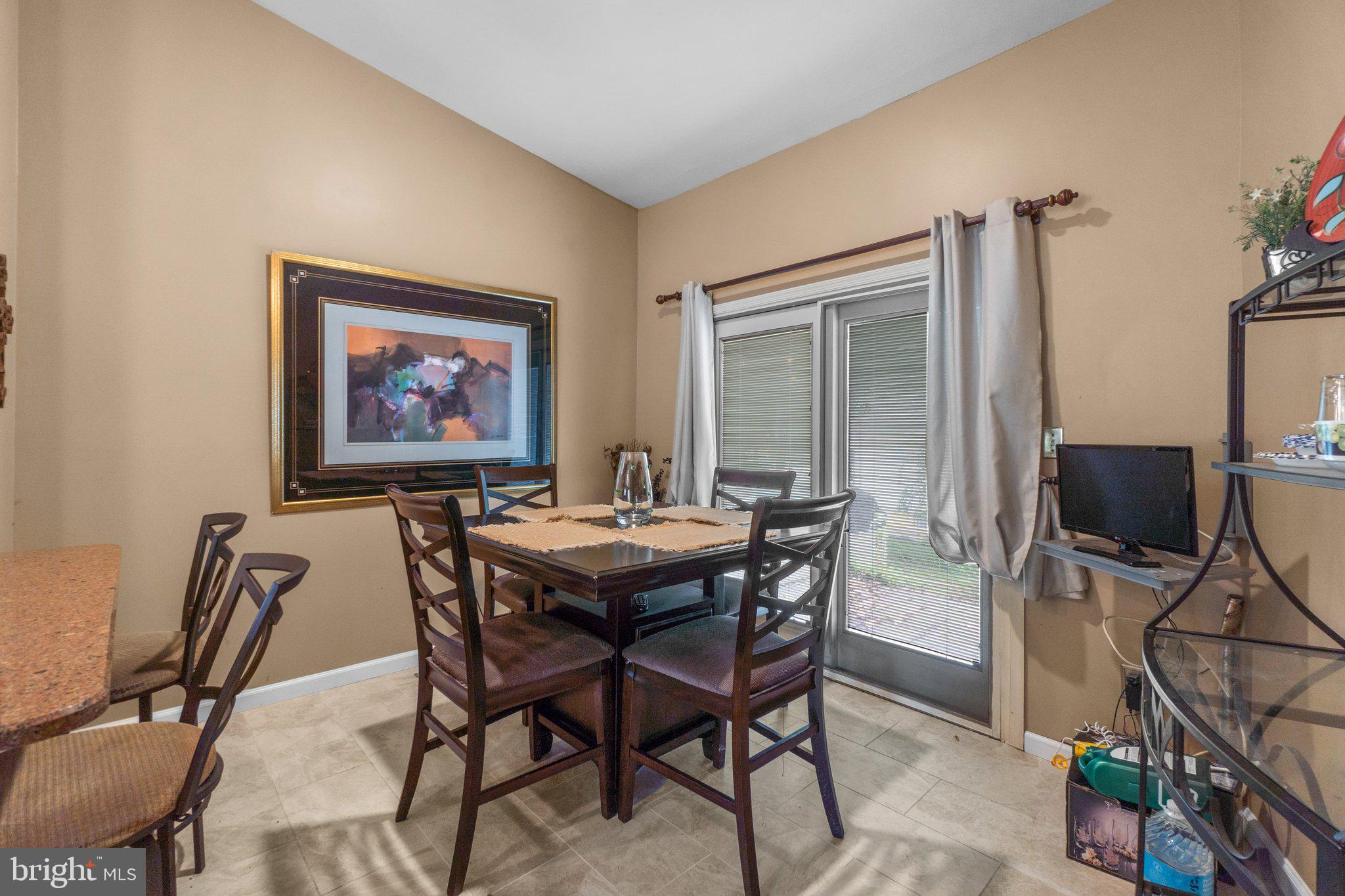 PHELPS LUCK - Residential