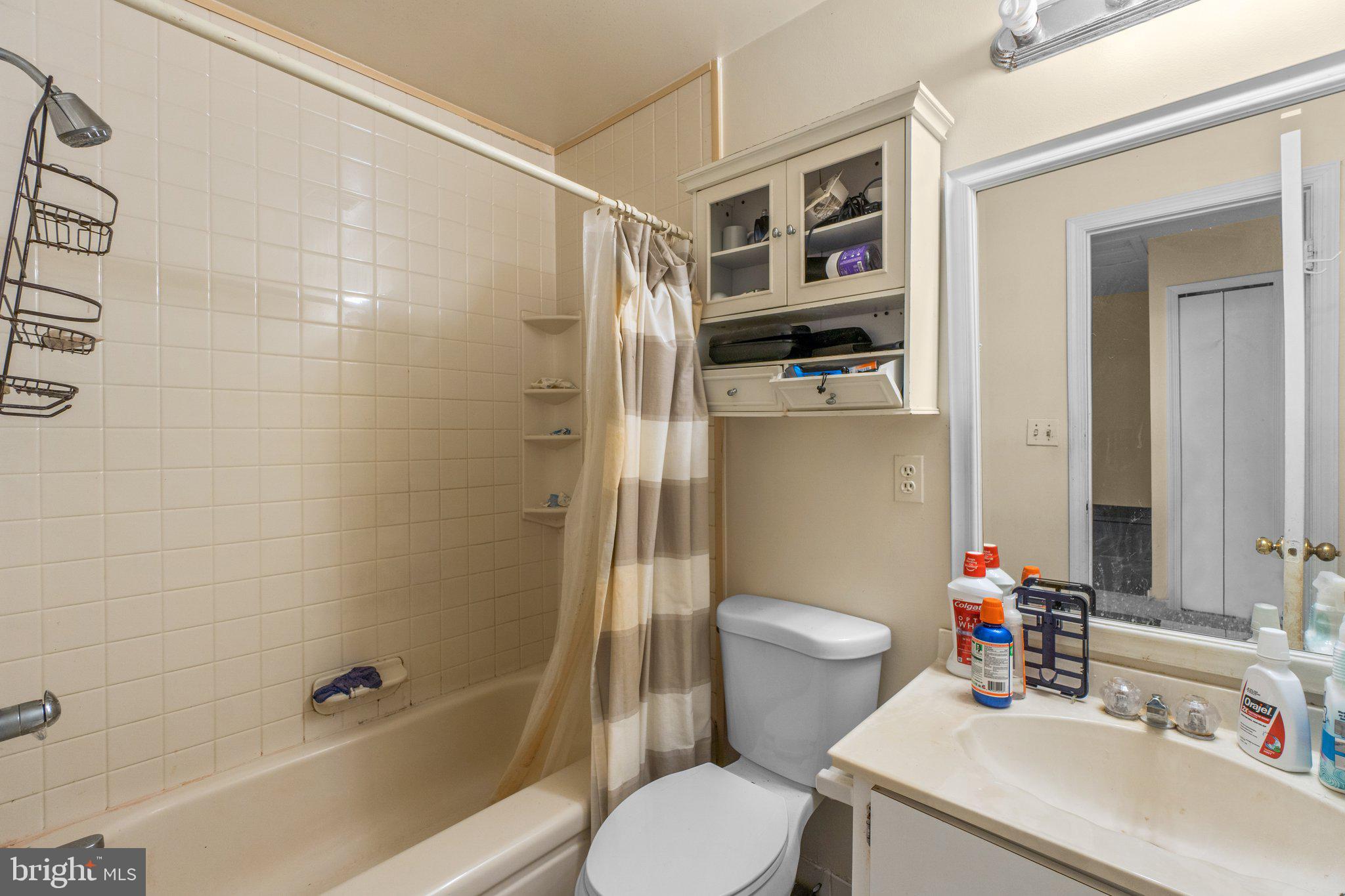 PHELPS LUCK - Residential