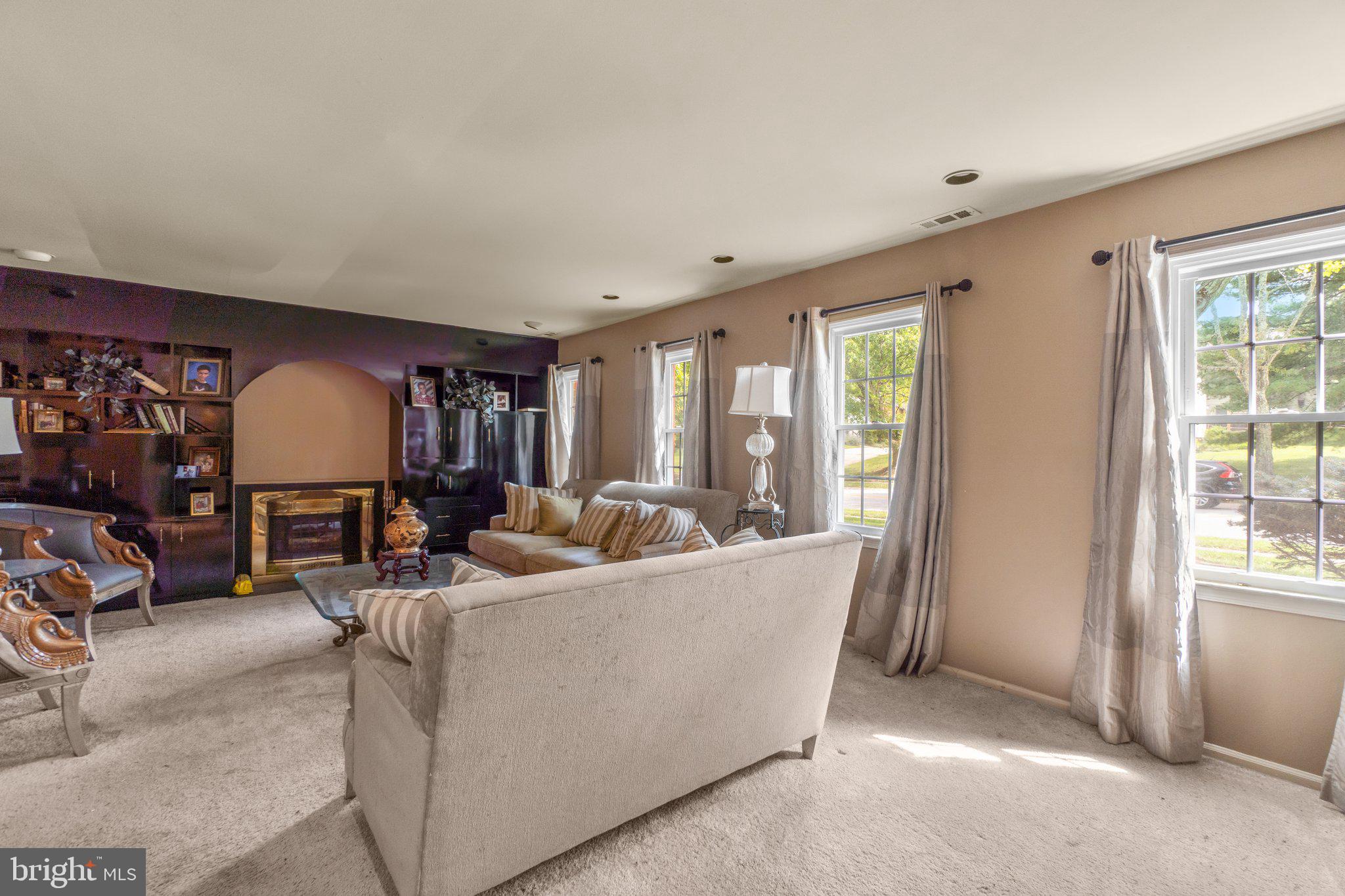 PHELPS LUCK - Residential