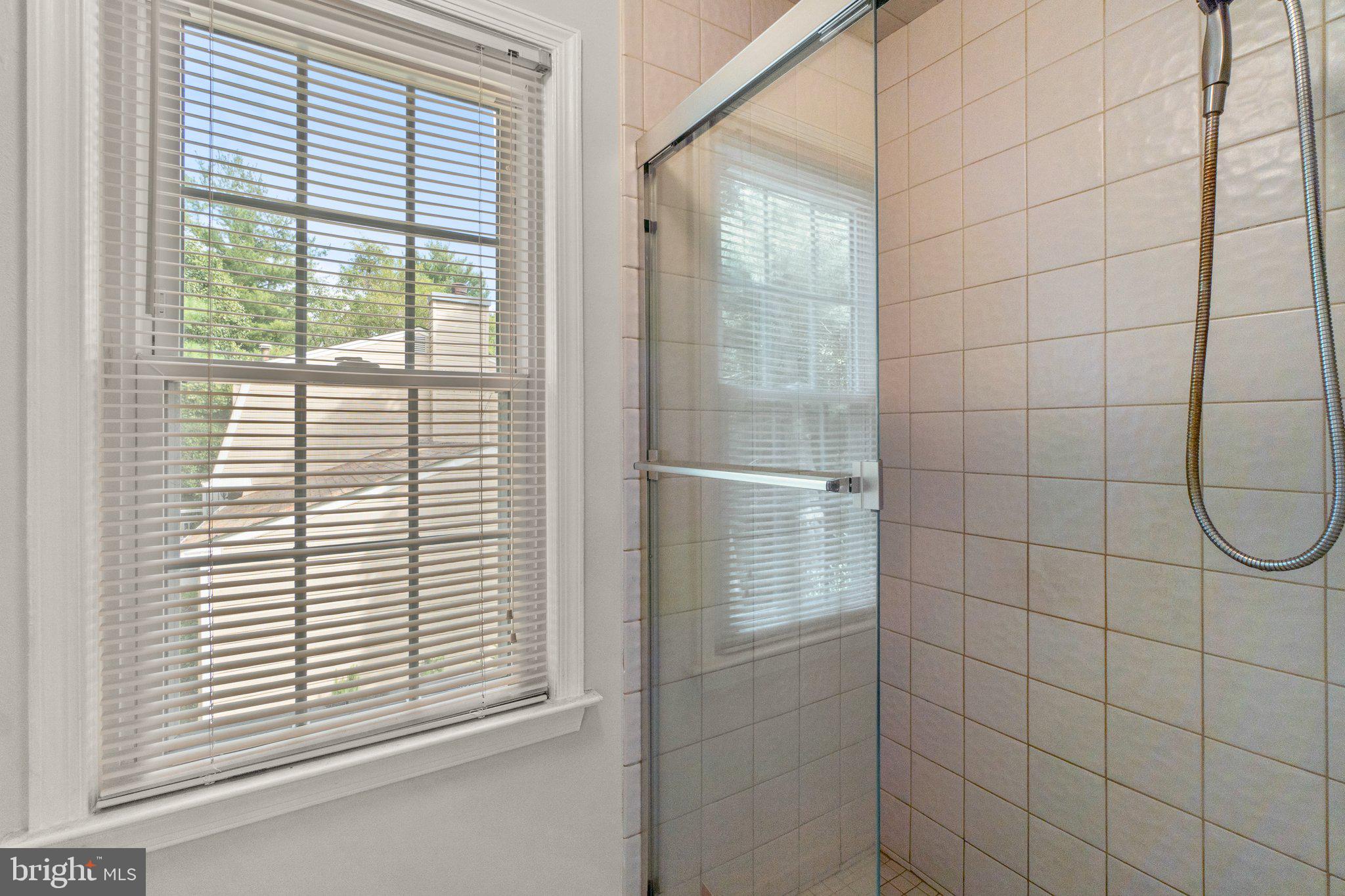 PHELPS LUCK - Residential