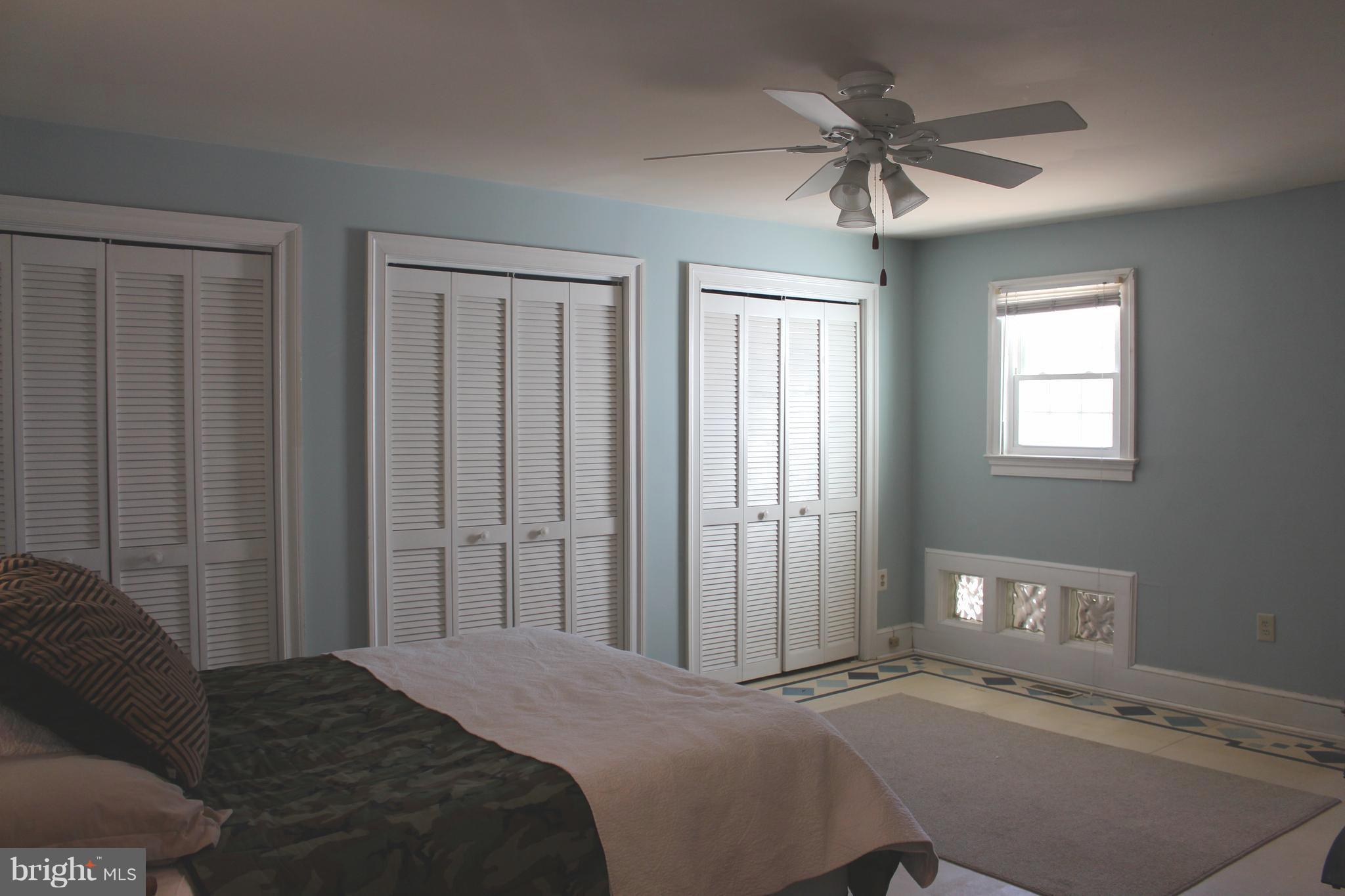 DOWNTOWN FREDERICKSBURG - Residential Income