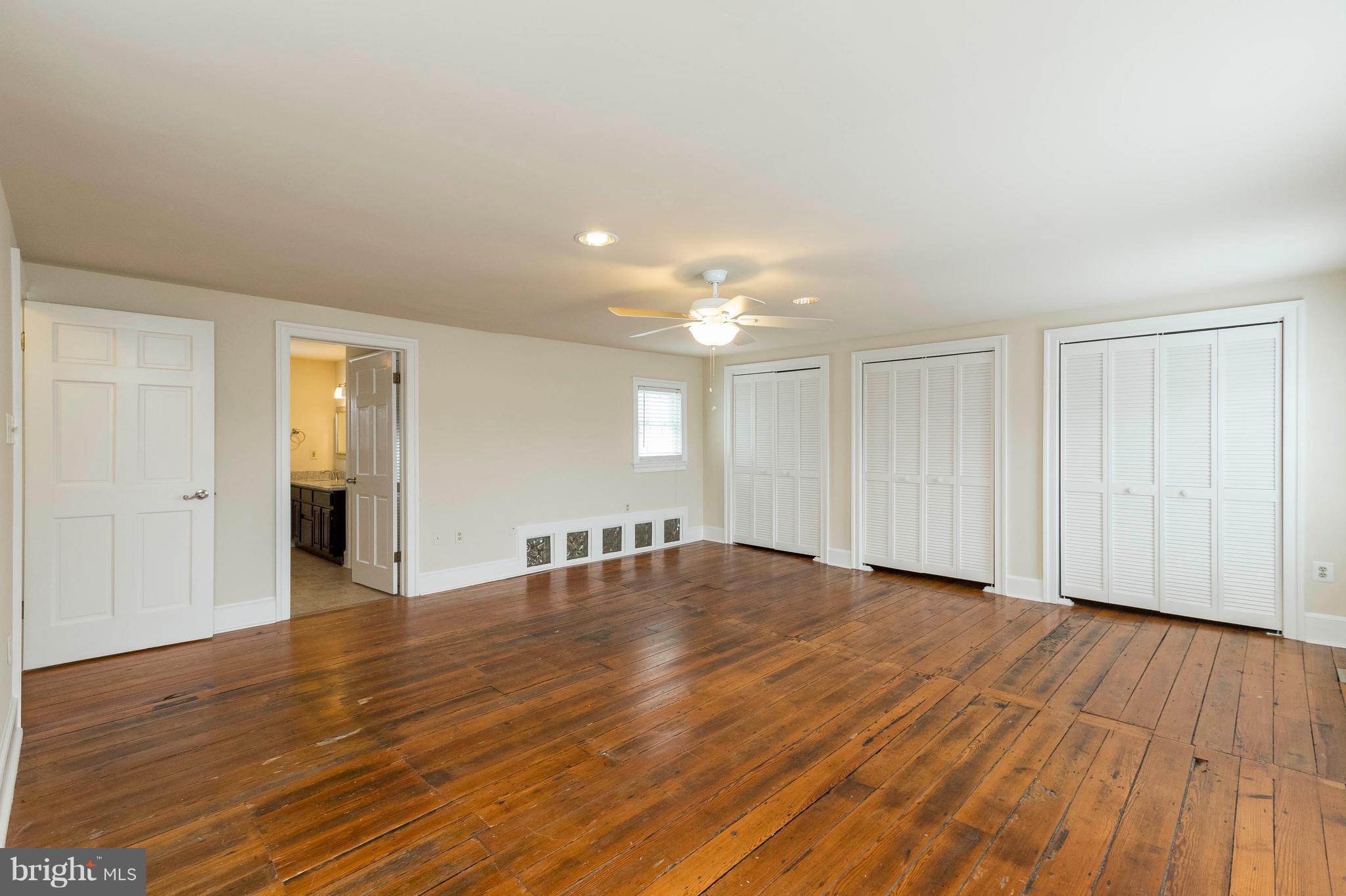 DOWNTOWN FREDERICKSBURG - Residential Income