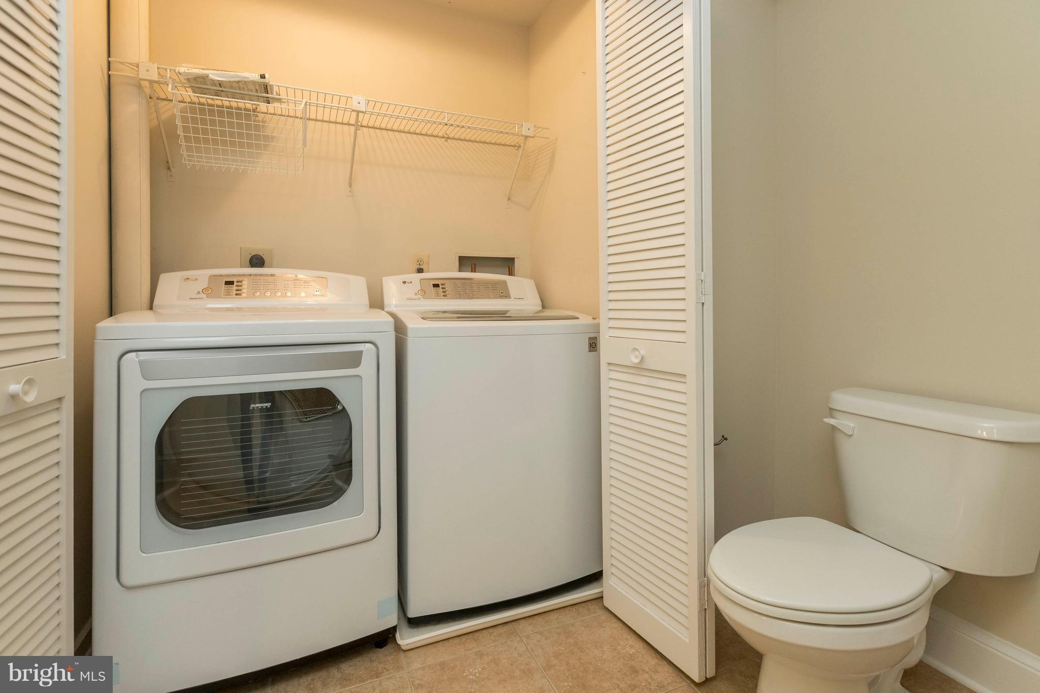 DOWNTOWN FREDERICKSBURG - Residential Income