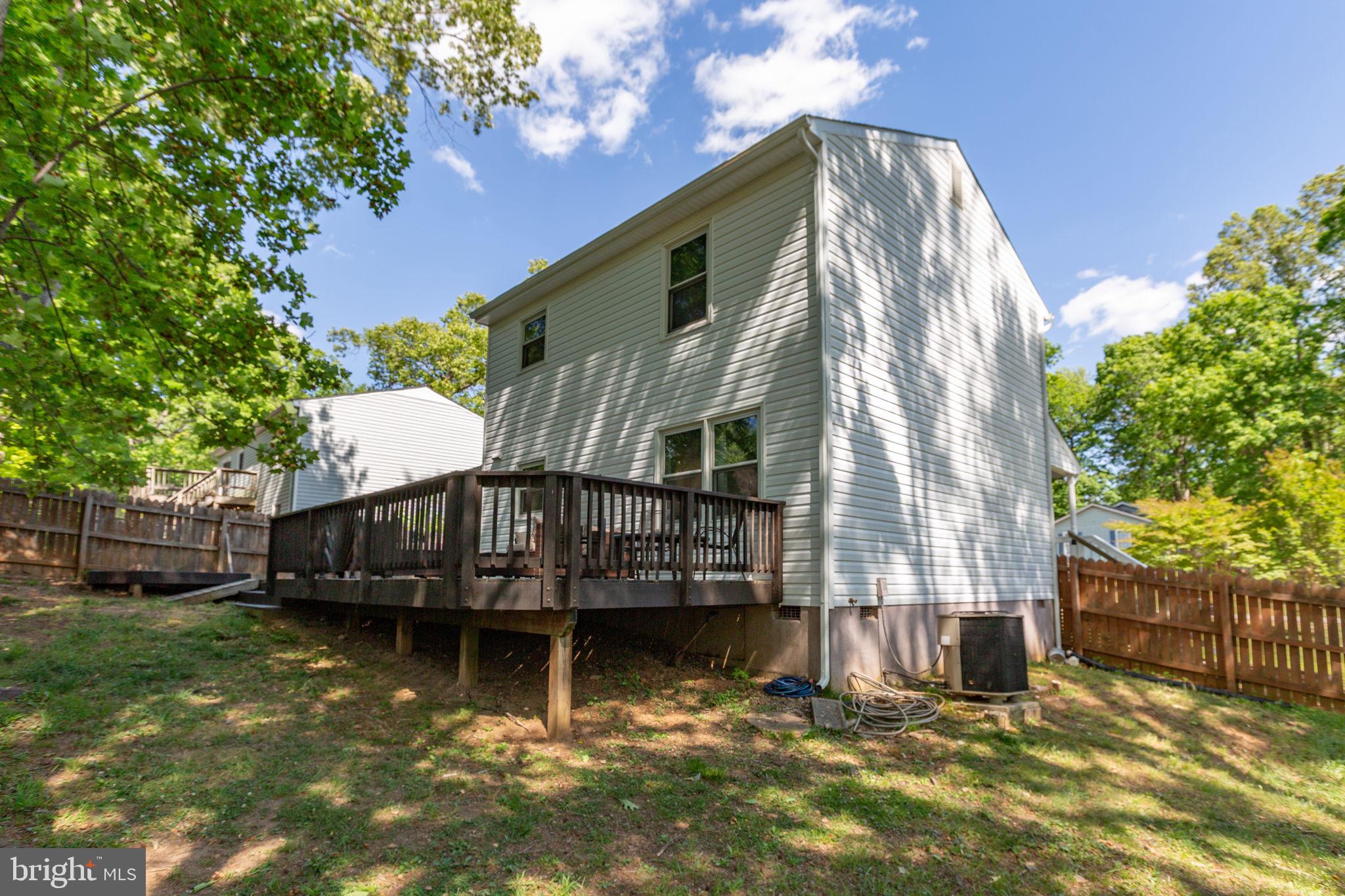 PLANTATION FOREST - Residential