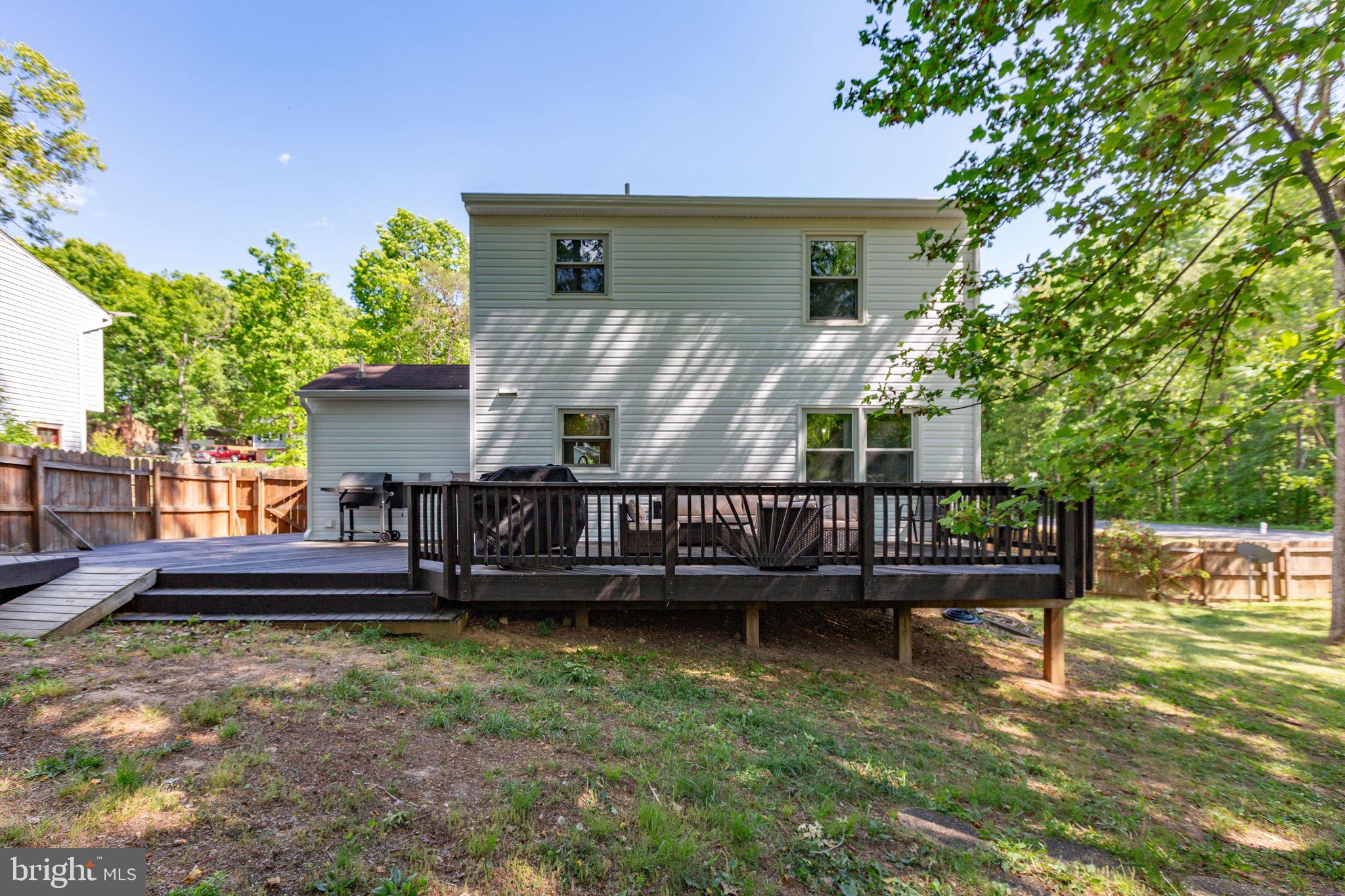 PLANTATION FOREST - Residential