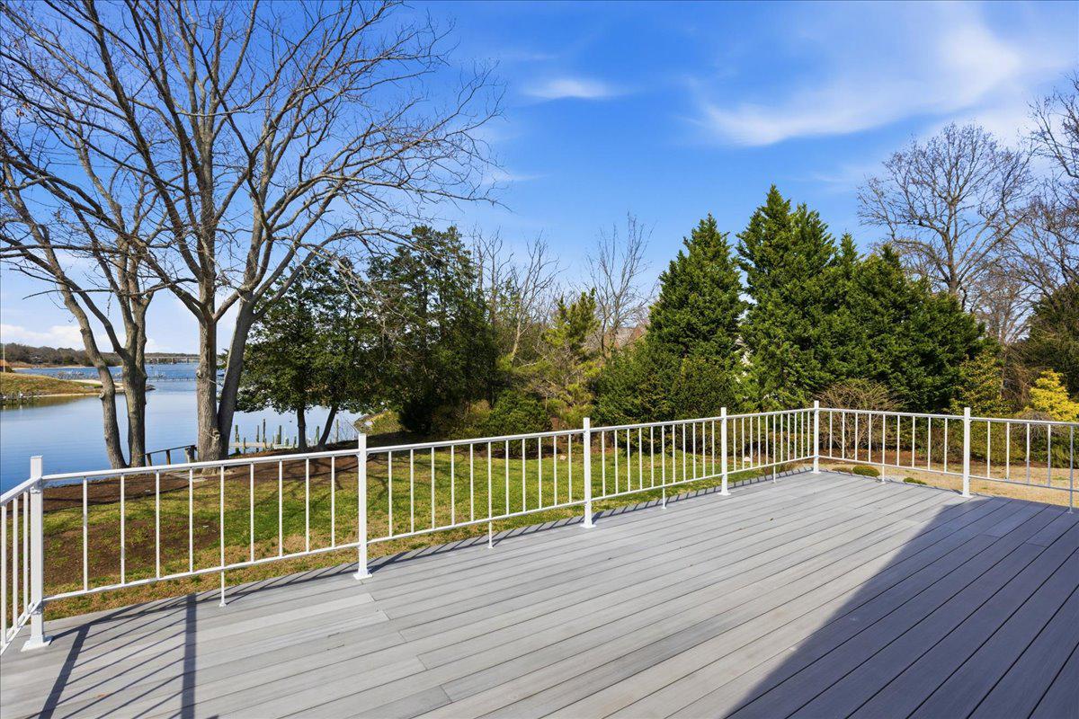 ESPERANZA FARMS - Residential