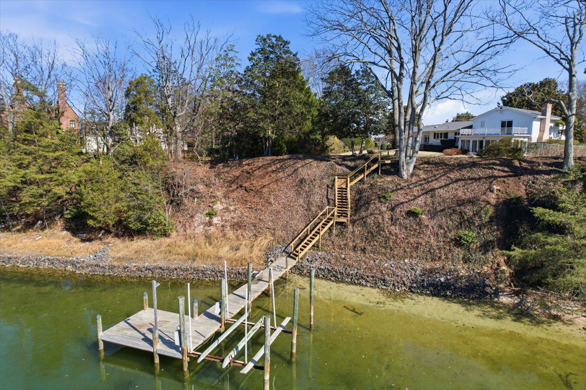 ESPERANZA FARMS - Residential