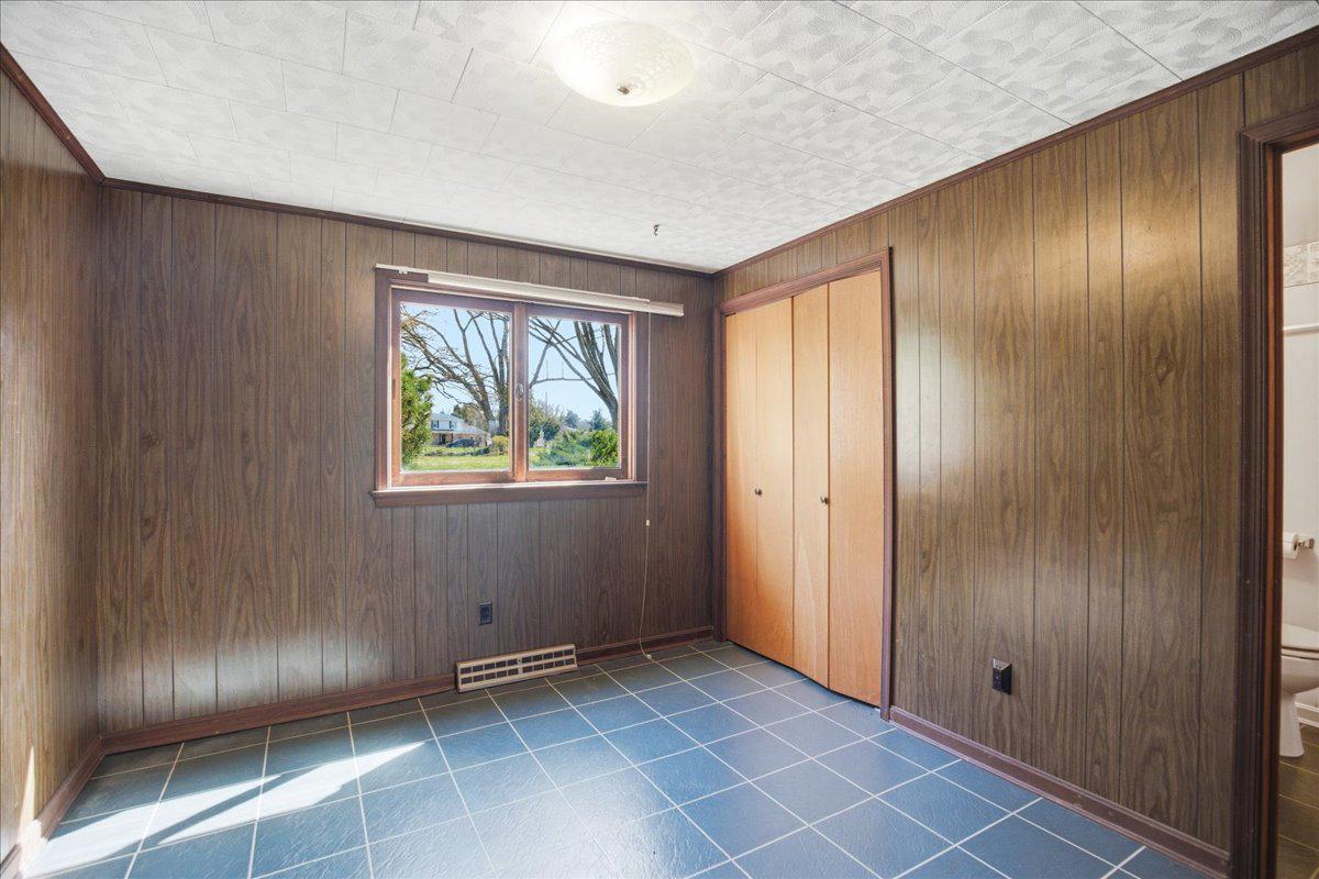 ESPERANZA FARMS - Residential