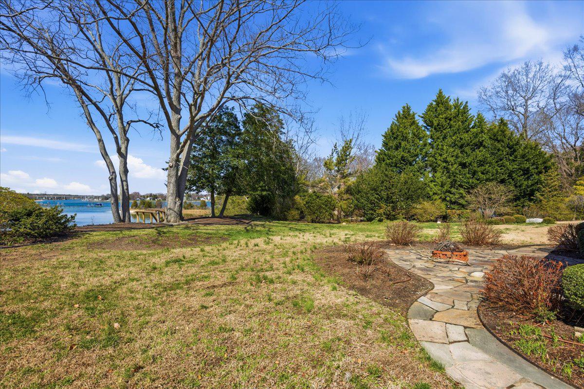 ESPERANZA FARMS - Residential