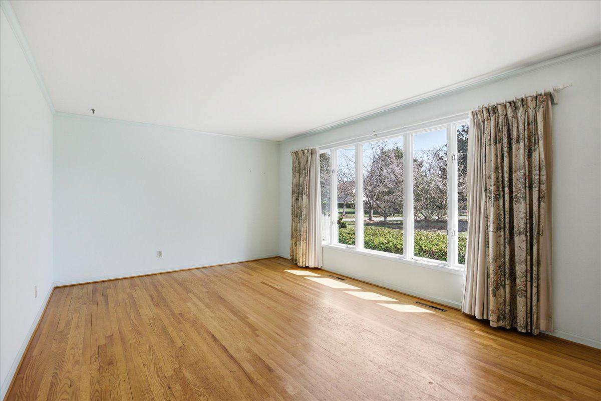 ESPERANZA FARMS - Residential