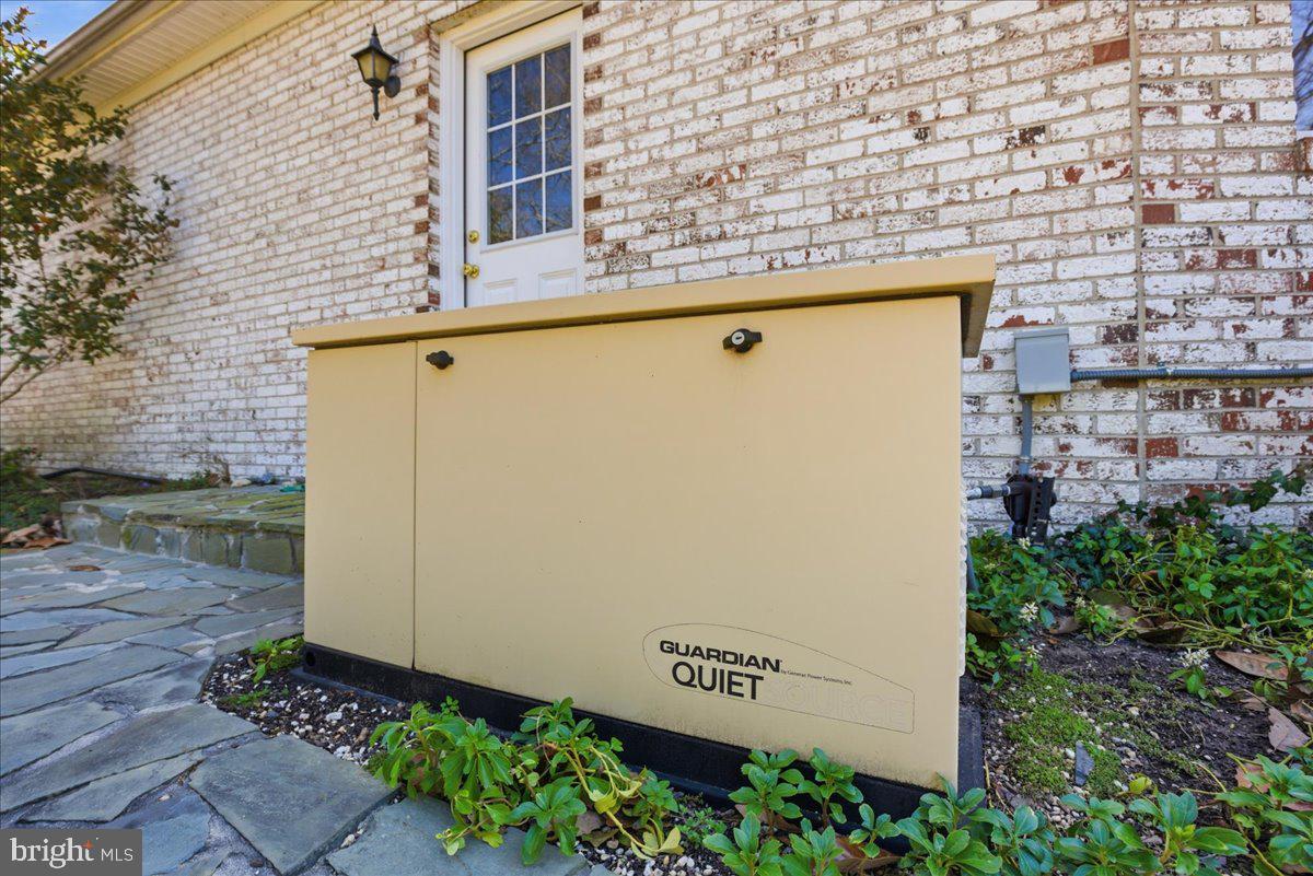 ESPERANZA FARMS - Residential