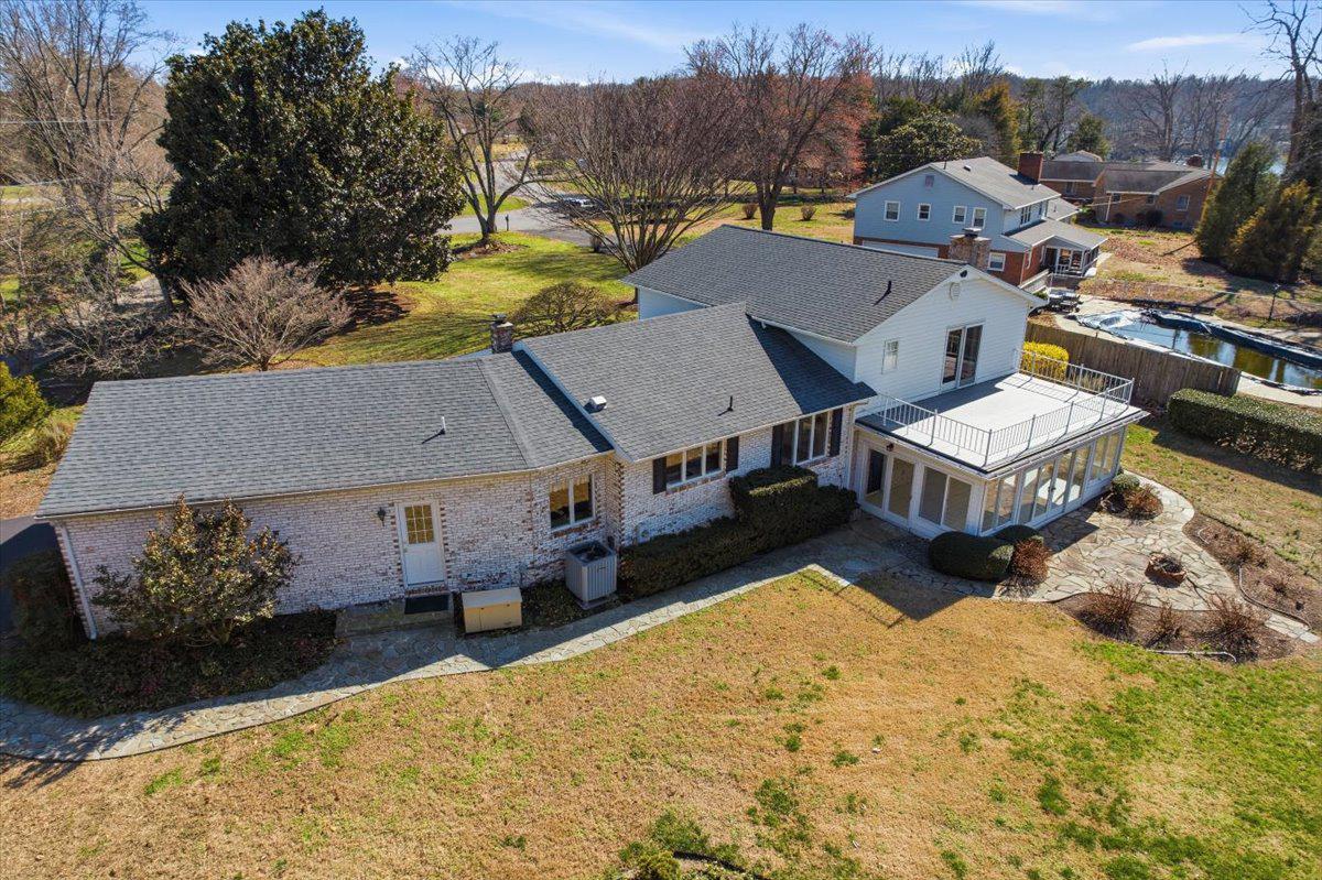 ESPERANZA FARMS - Residential