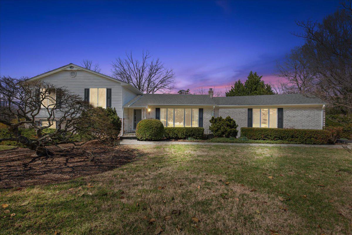 ESPERANZA FARMS - Residential