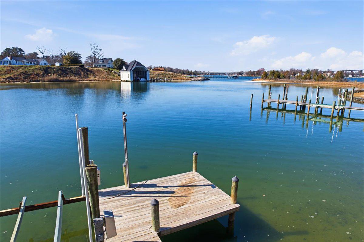 ESPERANZA FARMS - Residential