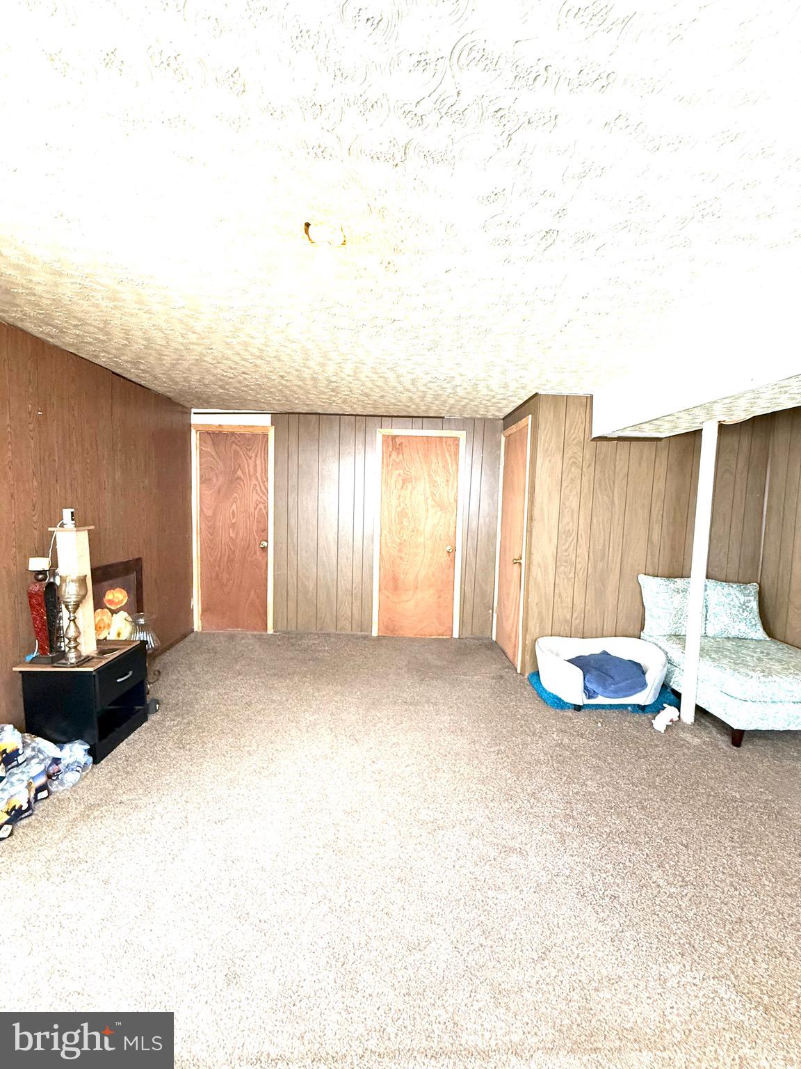 GLENARDEN WOODS - Residential