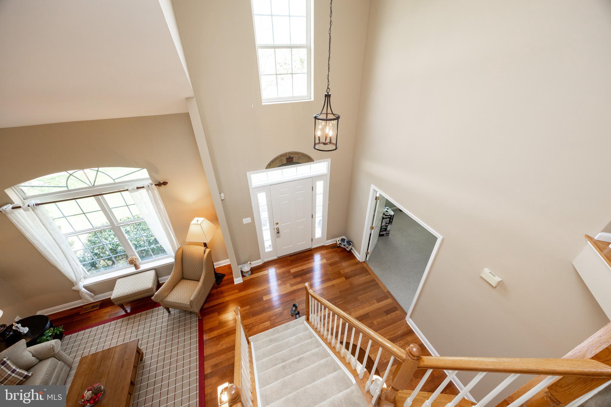 532 RED COAT LANE