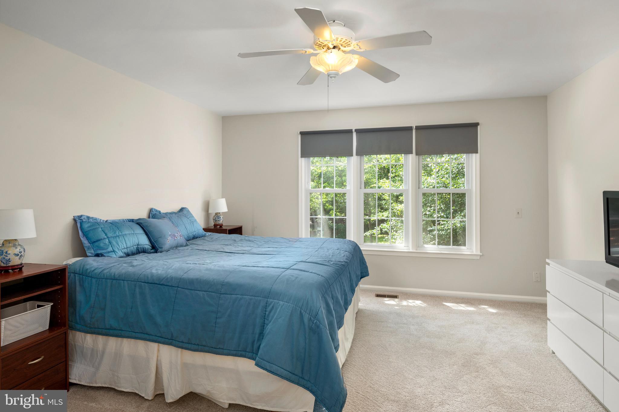 RUSSETT - Residential