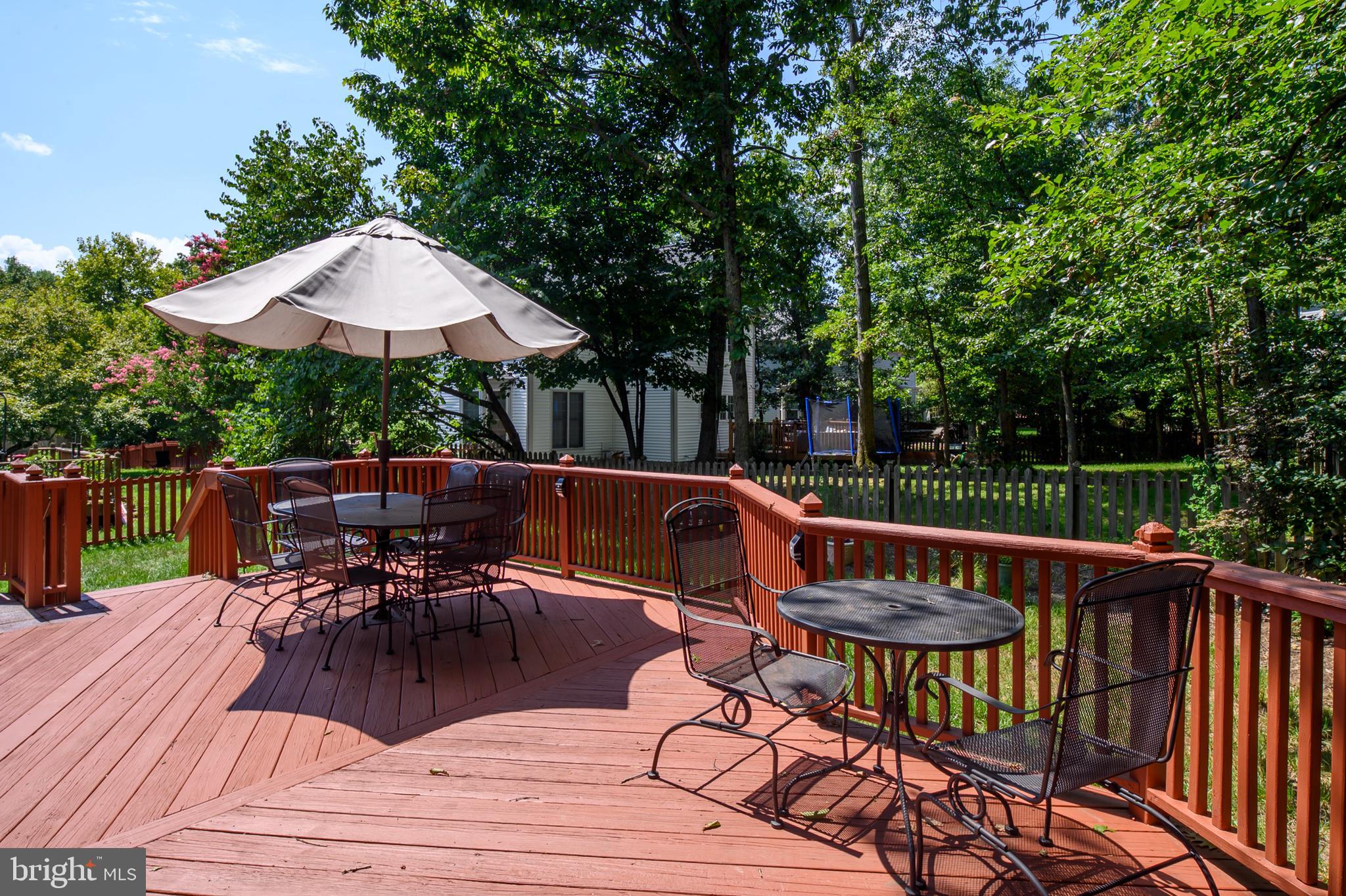 RUSSETT - Residential