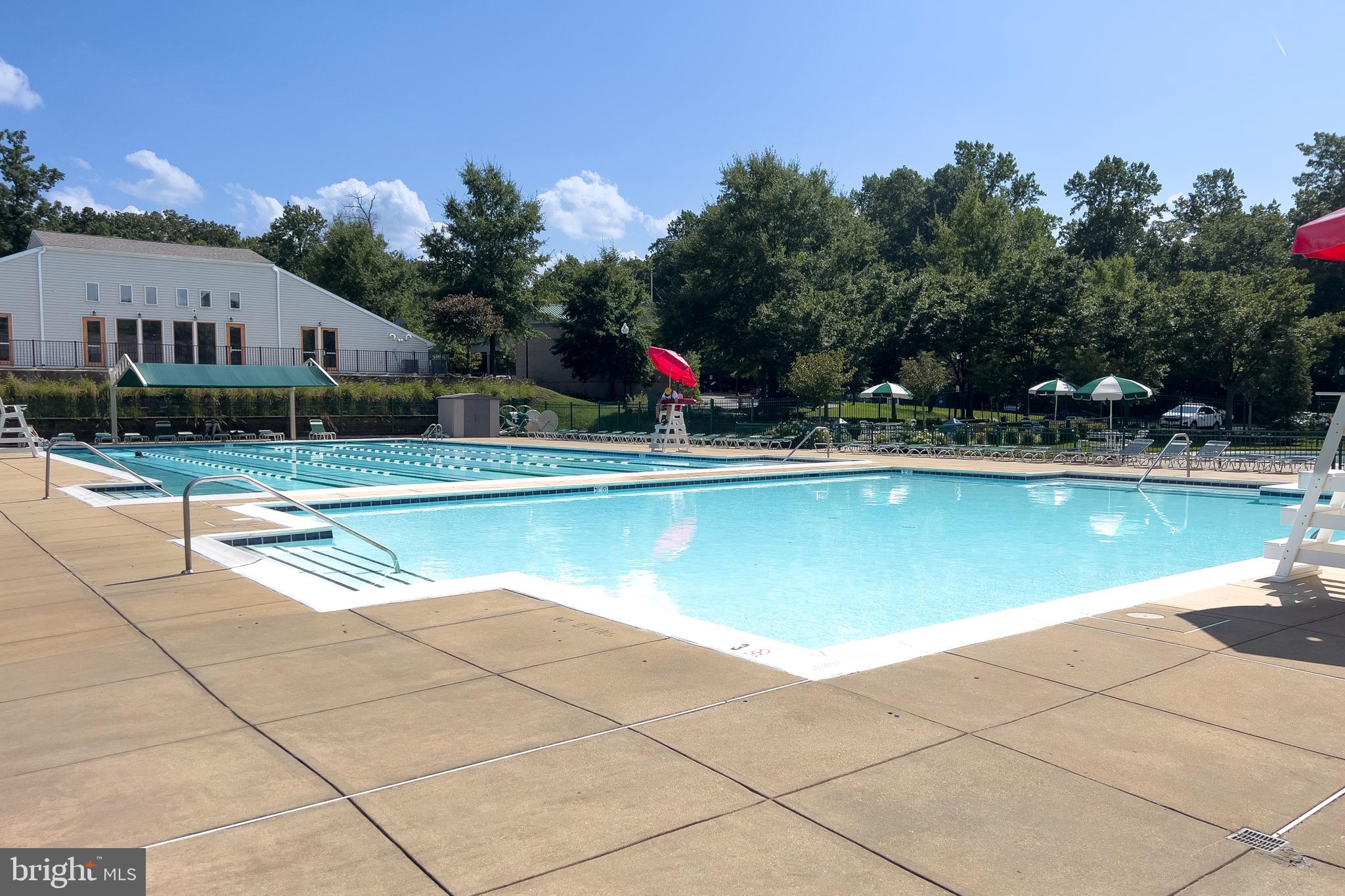 RUSSETT - Residential